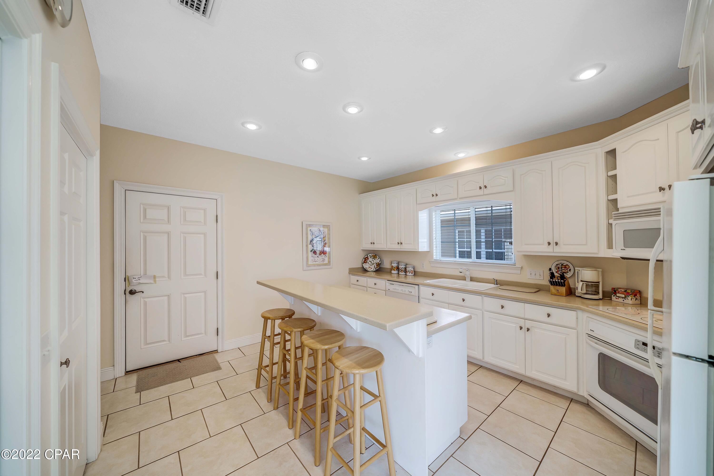 Pelican Bay - Residential