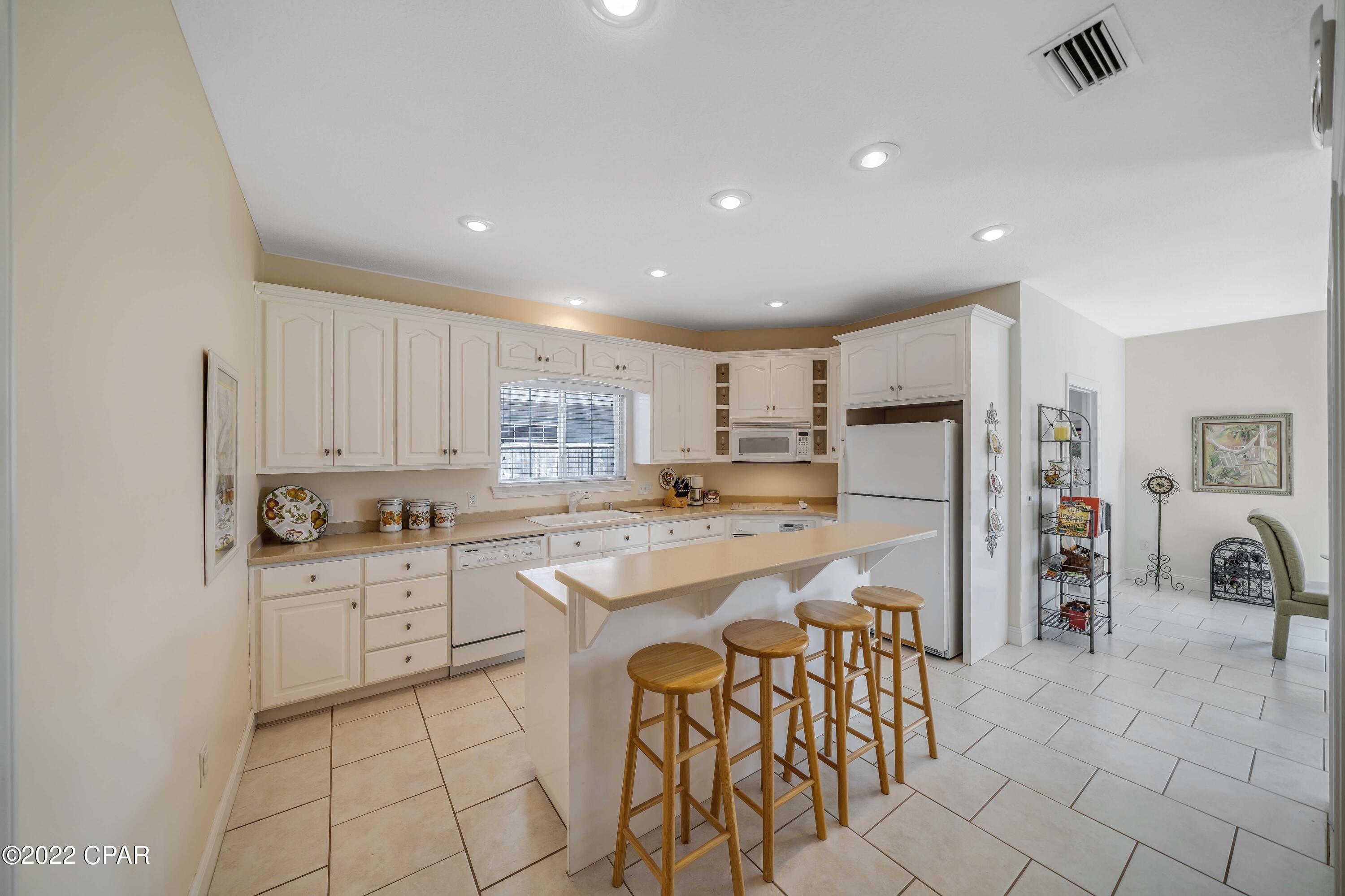 Pelican Bay - Residential