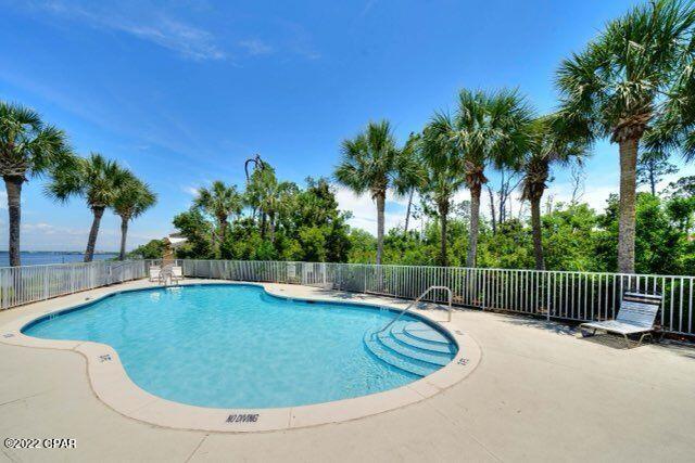 Pelican Bay - Residential