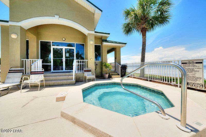 Pelican Bay - Residential