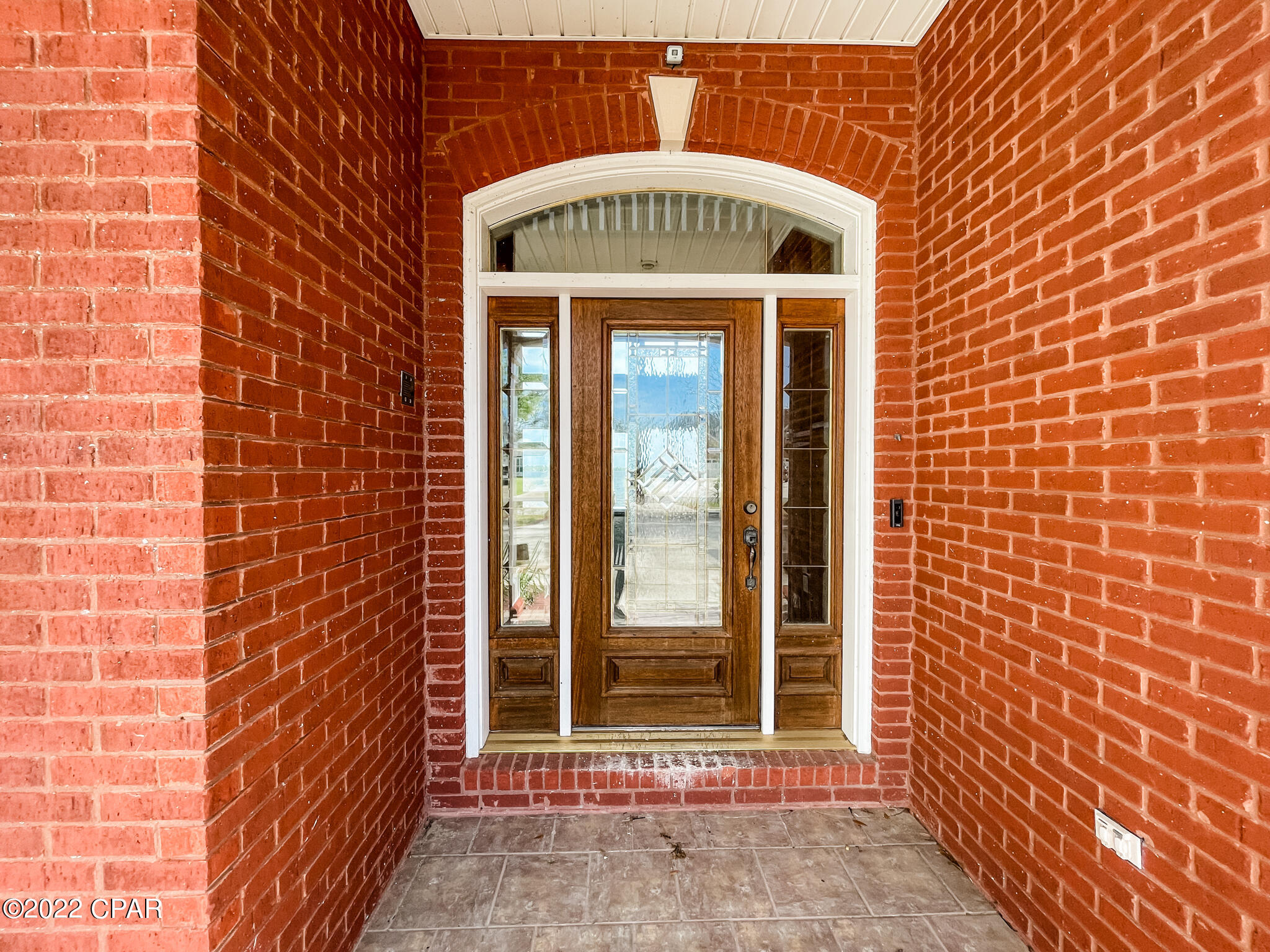 Tropical Bay - Residential