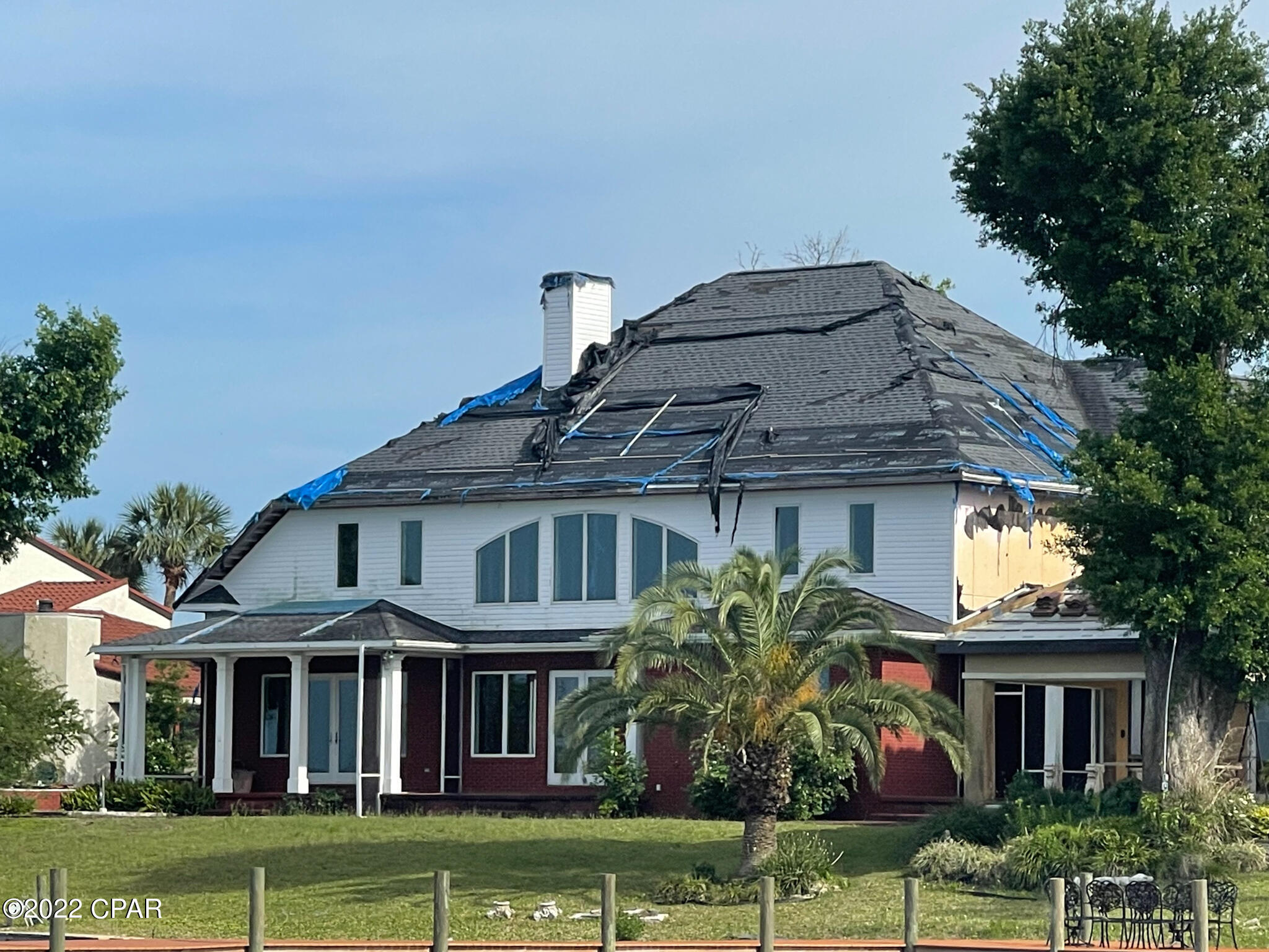 Tropical Bay - Residential