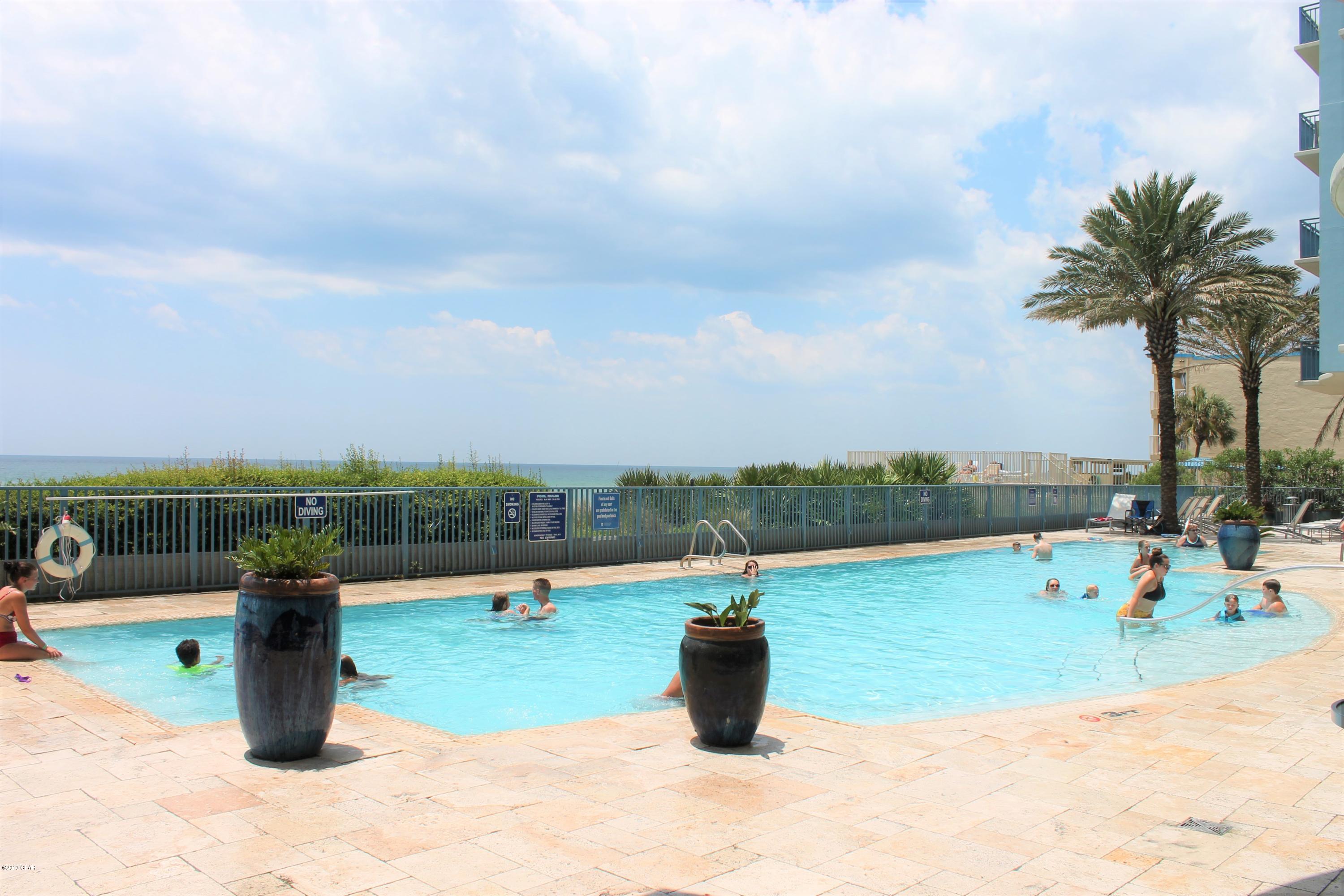 Sterling Breeze - Residential