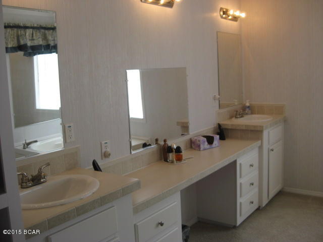 North Lagoon Oaks 7th Add - Residential