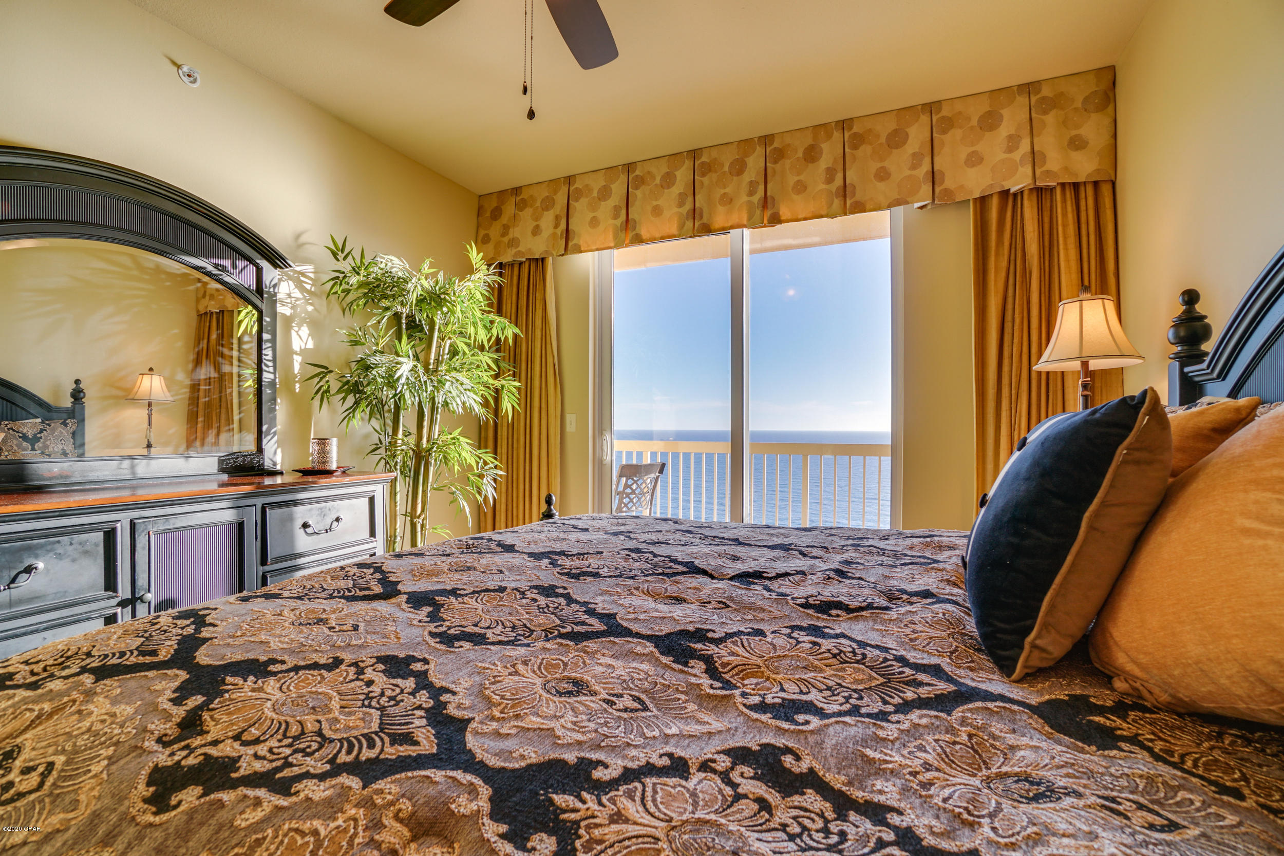 Calypso Towers II - Residential