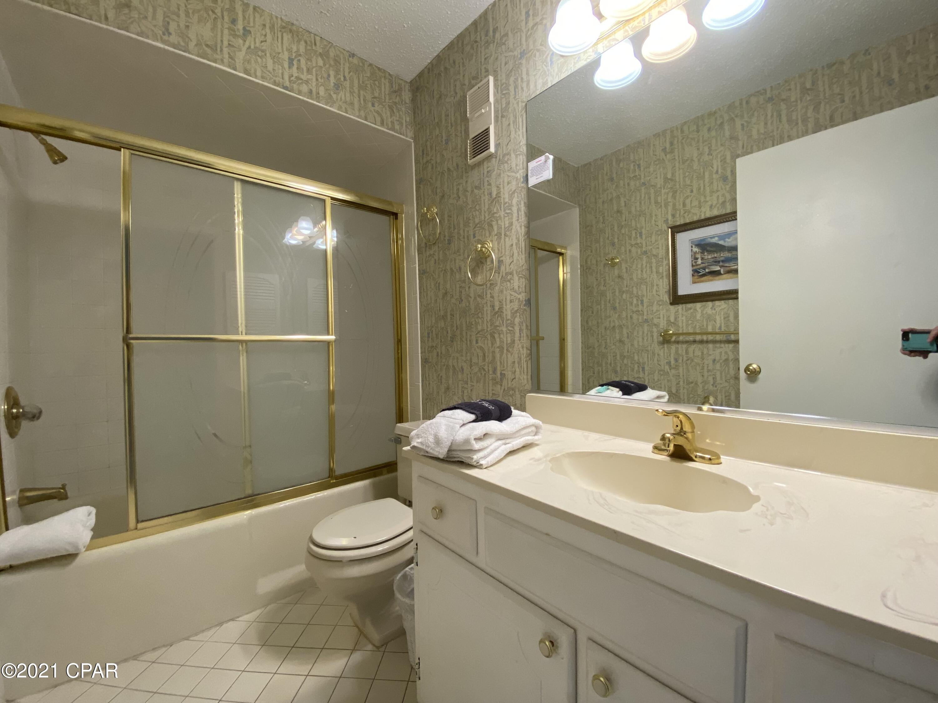 Regency Towers - Residential