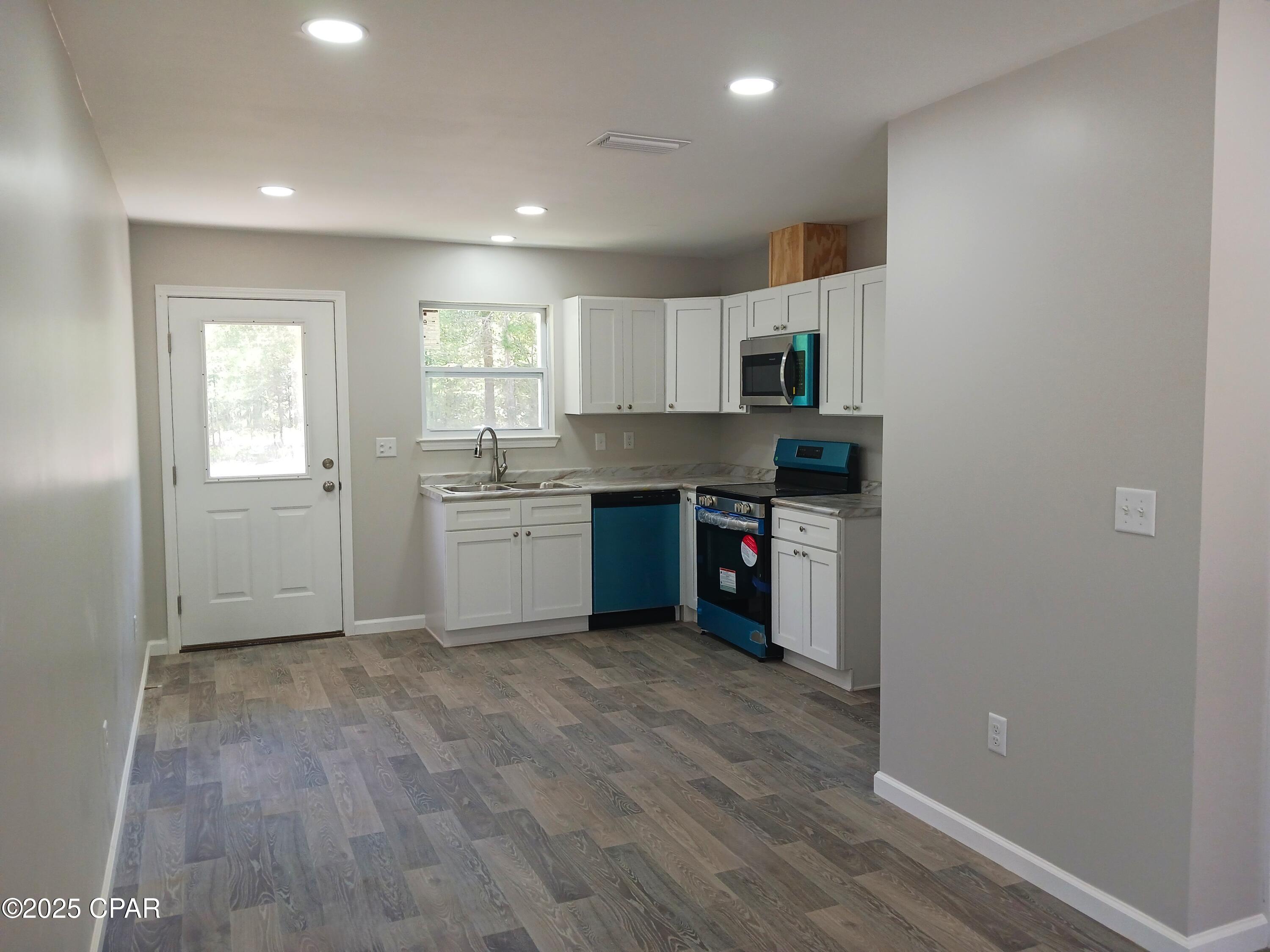 Sunny Hills - Residential