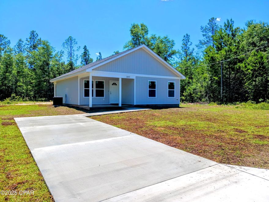 Brand New 2-Bedroom Home in Sunny Hills! Affordable & Move-In Ready!

Looking for a cozy new home near Florida's beautiful outdoors? This brand new 2-bedroom, 1.5-bath home in Sunny Hills is the perfect spot! It's just a short drive to the white sandy beaches of the Florida Panhandle, the emerald waters of the Gulf of America, and plenty of lakes, rivers, and nature trails.

Built by a local builder, this home features a custom floor plan that makes the most of every space. Some upgrades that really stand out include:

-Stylish ceiling fans in the bedrooms and living room

-Wood window sills for a classic touch

-Recessed lighting for a clean, modern look

-Spray-in insulation for energy efficiency

-Durable 5/8 CDX roof decking.

All this is located in a friendly and growing community—and best of all, there are no HOA fees!

Sunny Hills offers something for everyone with:

Several lakes, including the popular Boat Lake with a swim park and beach,

An 18-hole golf course,

Parks, boat ramps, a library, and a community center.

This affordable new home is a great option for first-time buyers, retirees, or anyone looking to enjoy Florida living without breaking the bank.

Come see it for yourself and discover what makes Sunny Hills special!