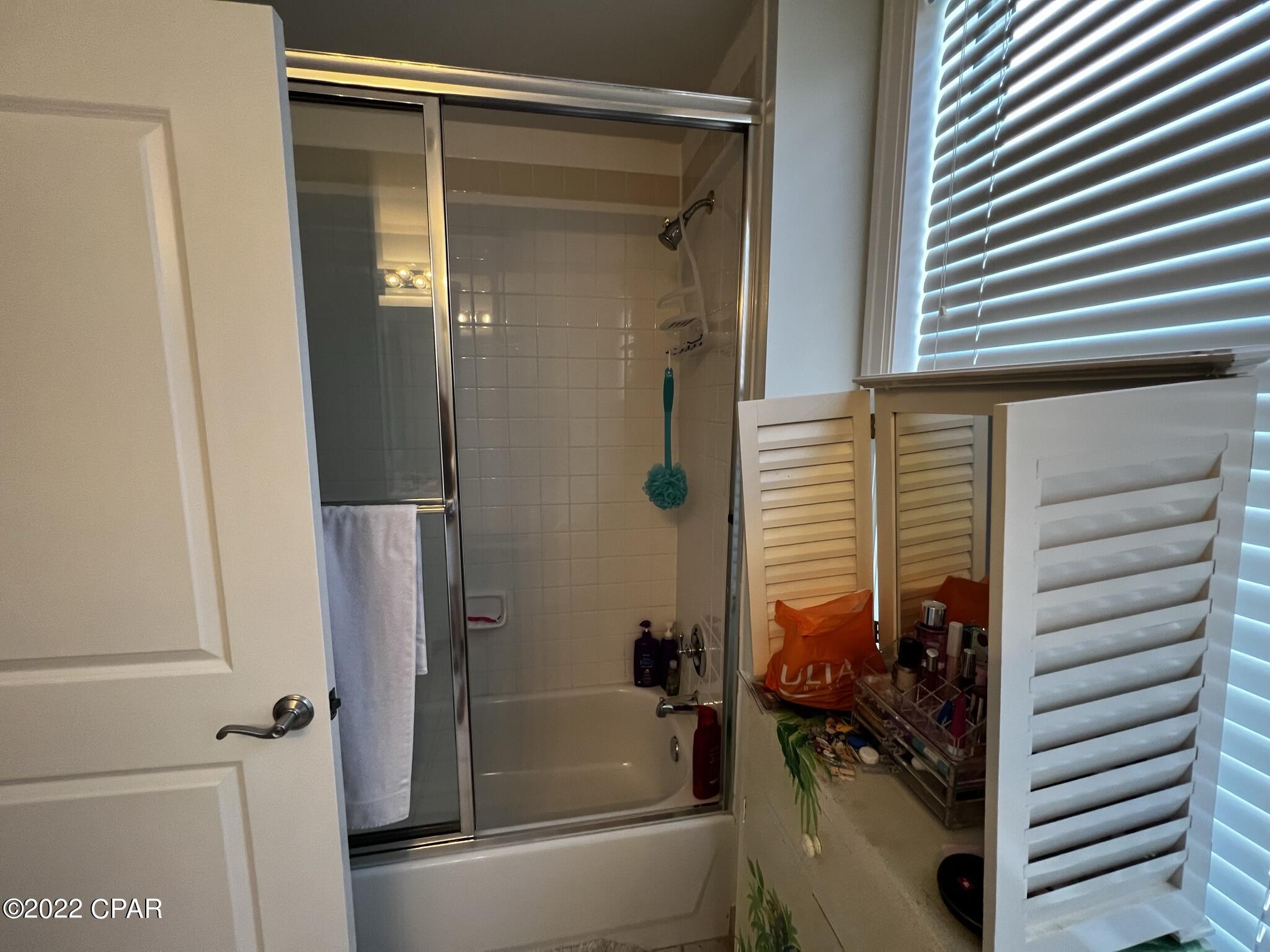 En Soleil Condo - Residential