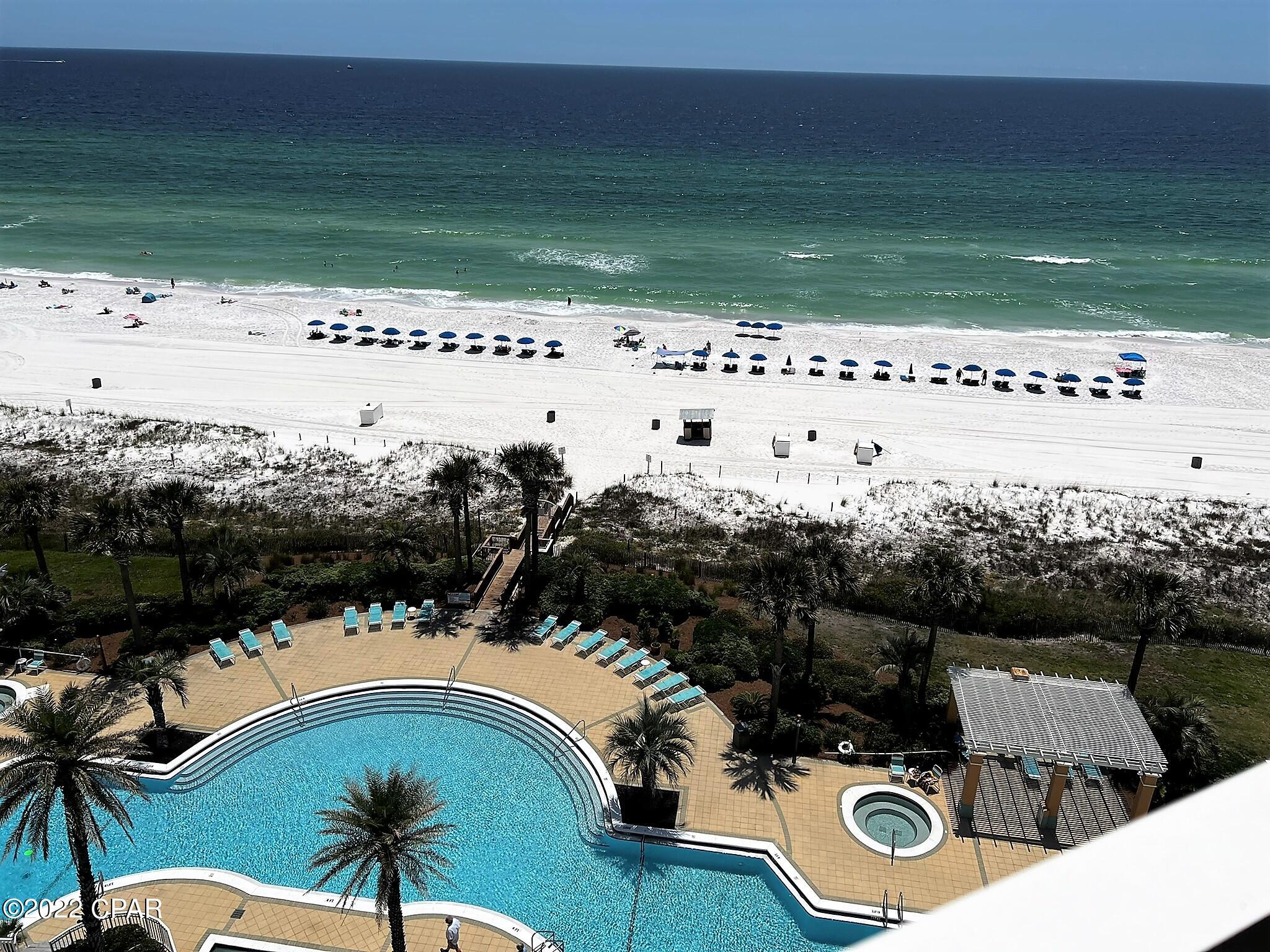 En Soleil Condo - Residential