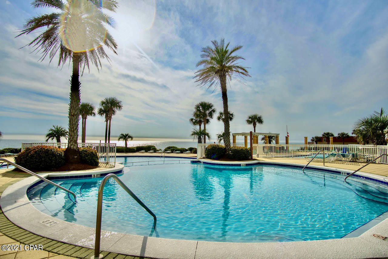 En Soleil Condo - Residential