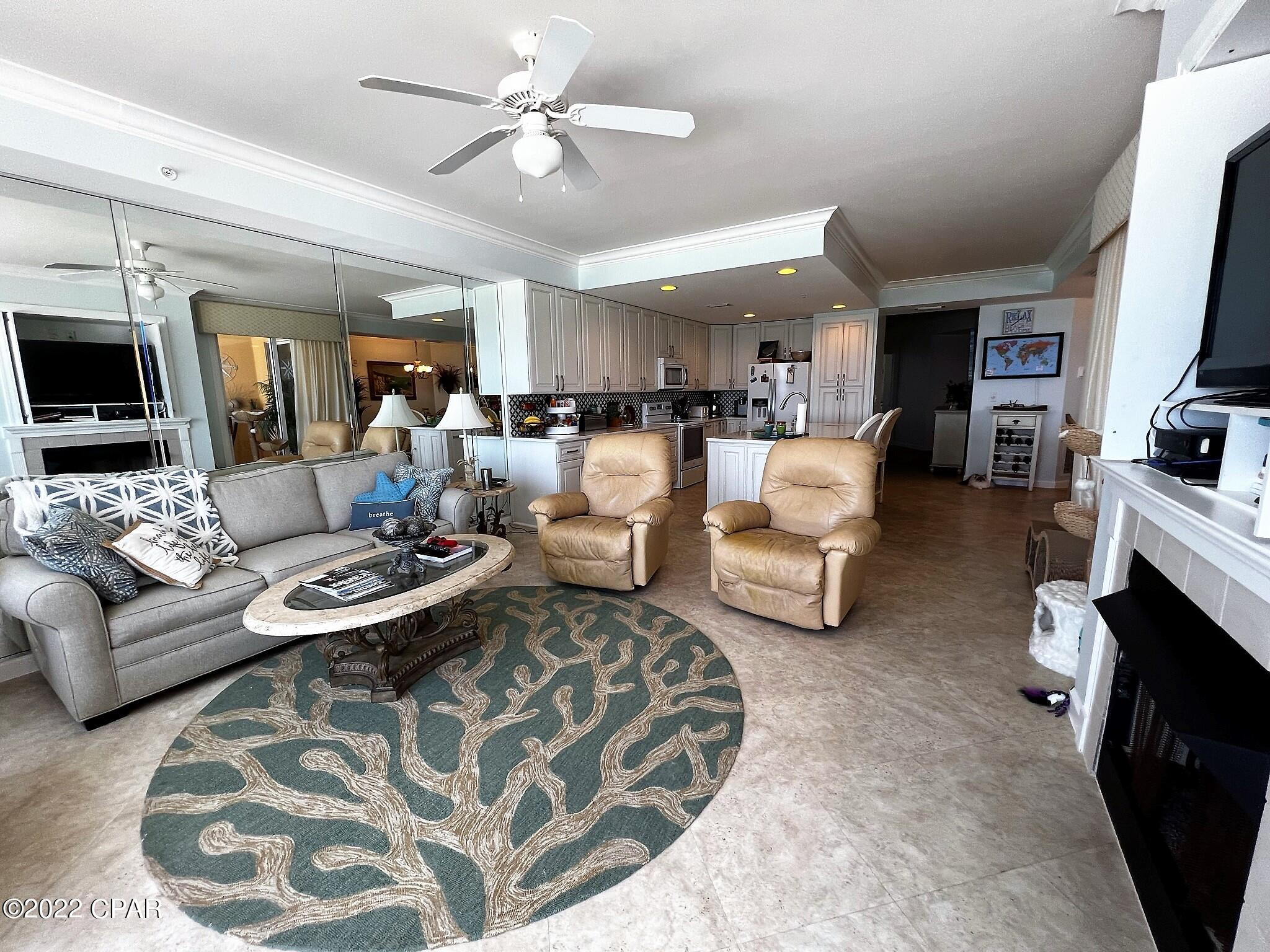 En Soleil Condo - Residential