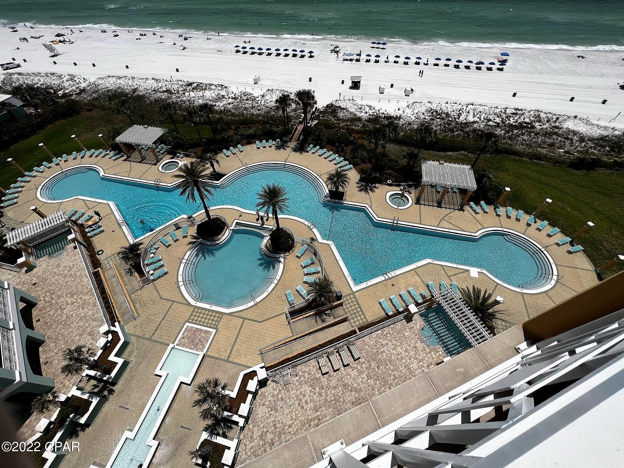 En Soleil Condo - Residential