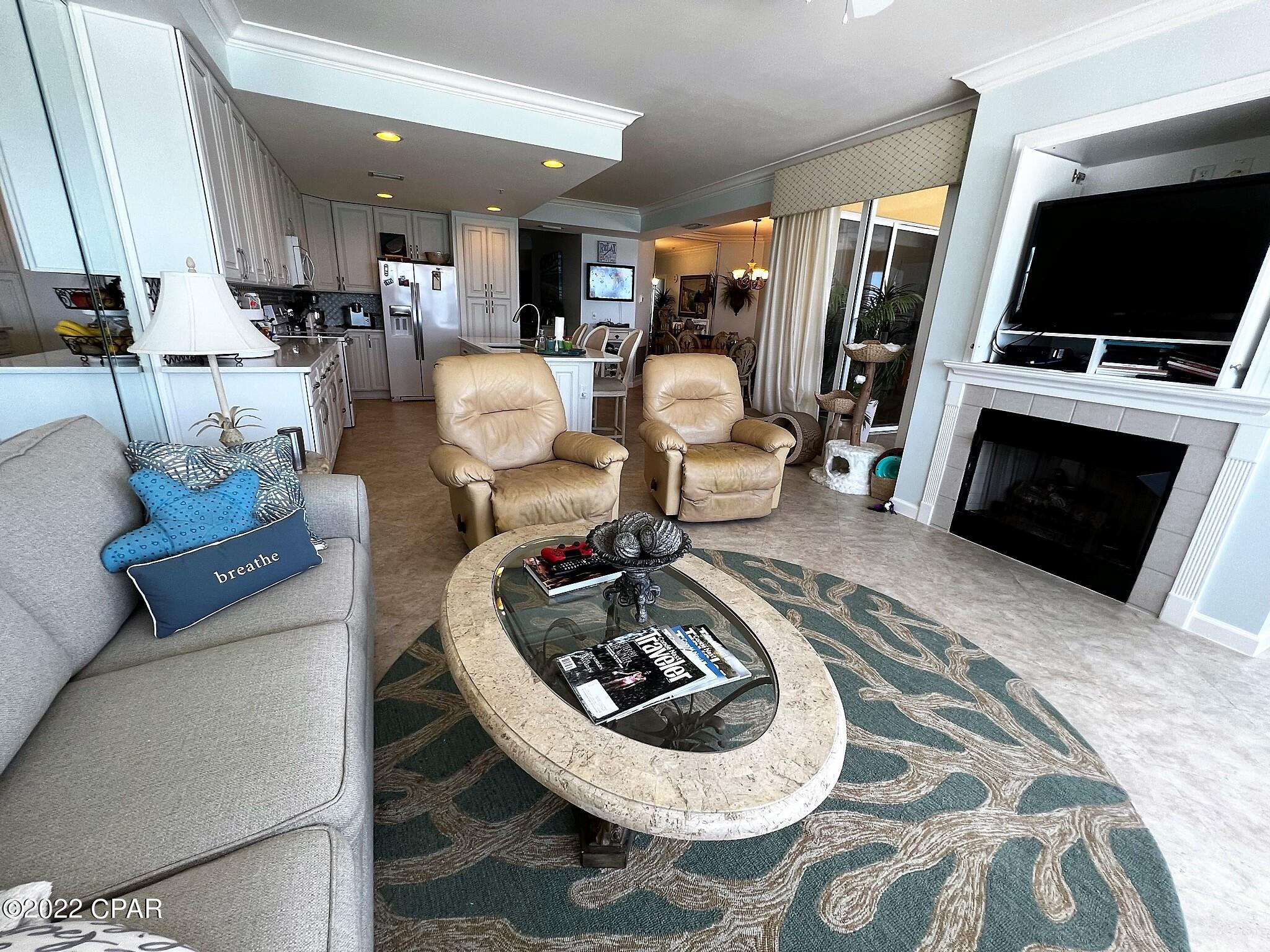 En Soleil Condo - Residential