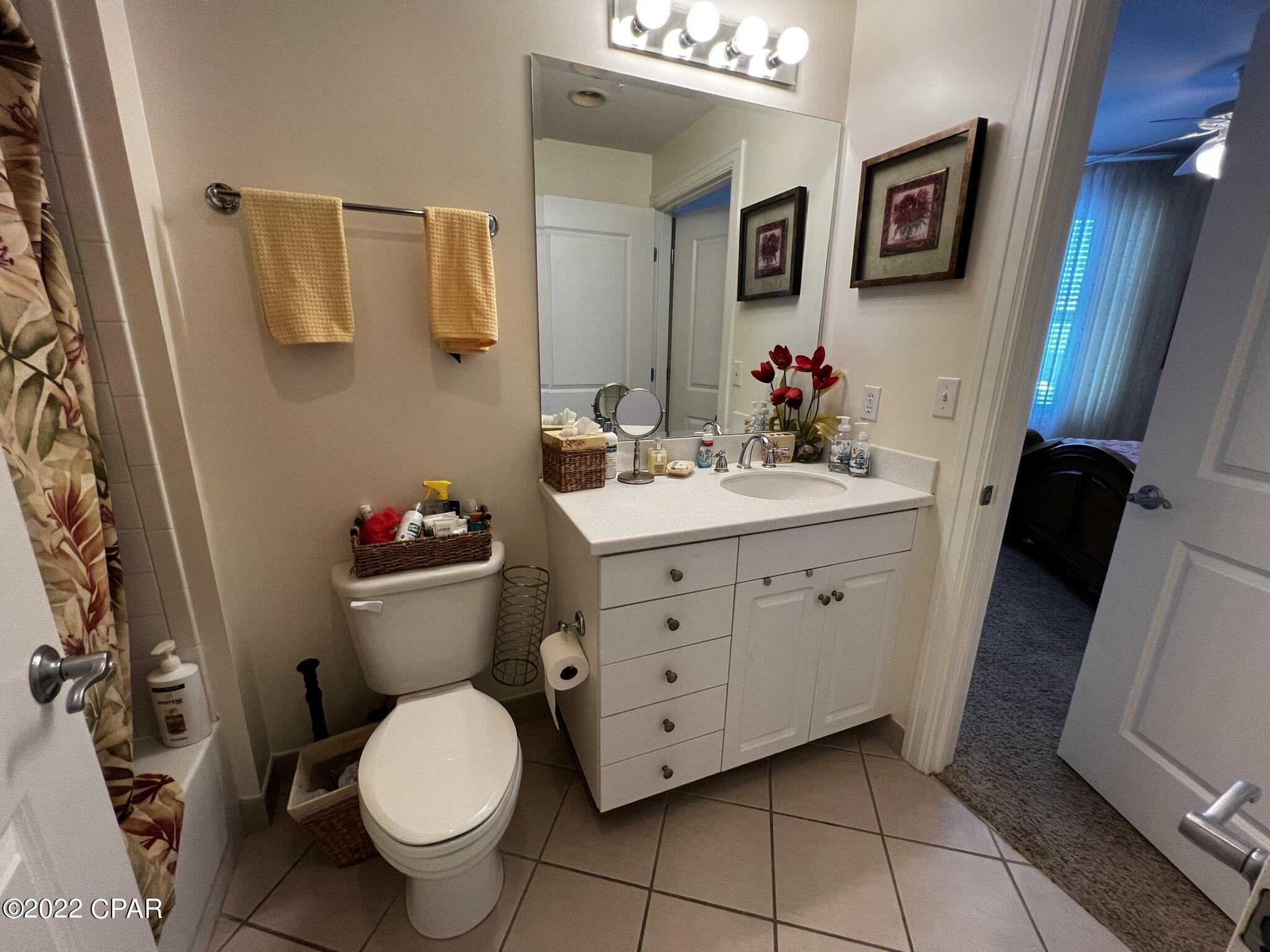 En Soleil Condo - Residential