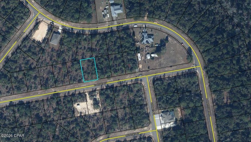 Building lot in the rapidly growing community of Sunny Hills. This is a deed restricted (no mobile homes) community with no HOA. Located approximately 25 miles north of Panama City and 18 miles south of Chipley. Sunny Hills features a popular and affordable 18 hole public golf course and numerous fishing lakes. There are several major builders working in the subdivision to accommodate the growth pushing north out of town. Great opportunity to invest in the future of the Florida Panhandle. Buyer to pay title insurance, closing fee, and doc stamps on the deed. Seller is a licensed Real Estate agent.