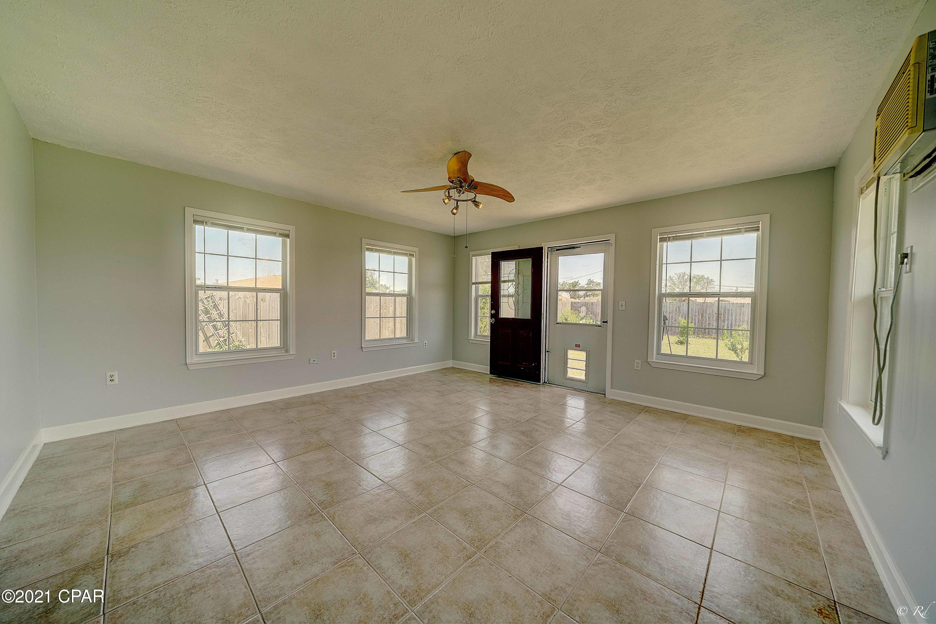 Bay Front Unit 3 - Residential