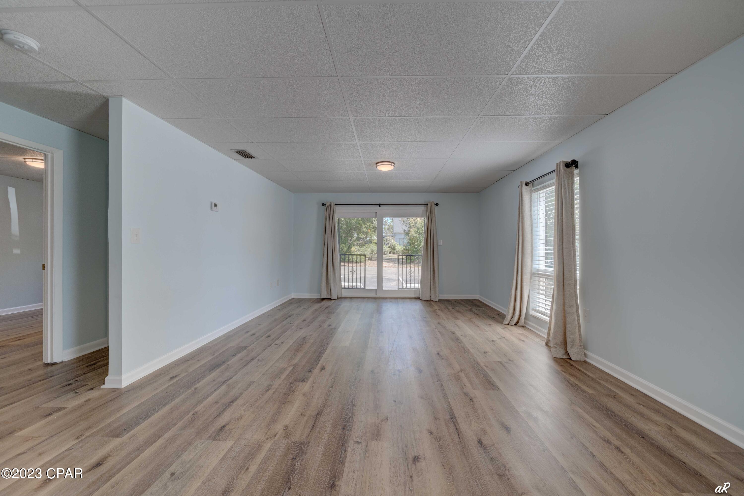 Bay Club Condo Ph 2 - Residential