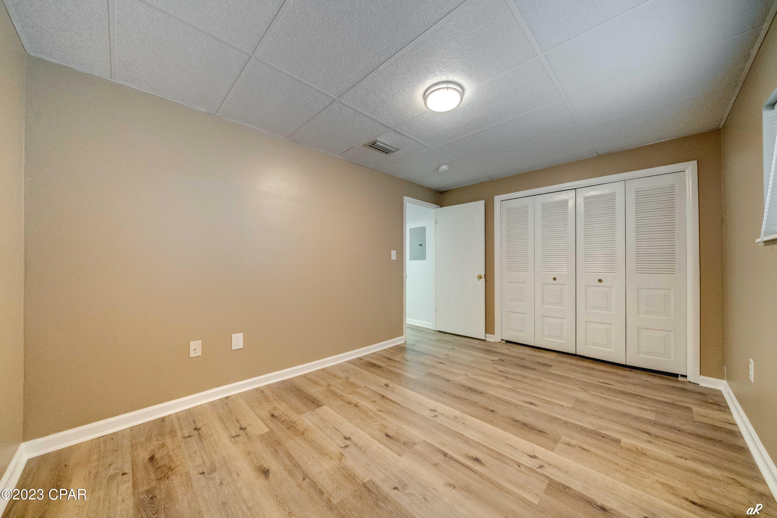 Bay Club Condo Ph 2 - Residential