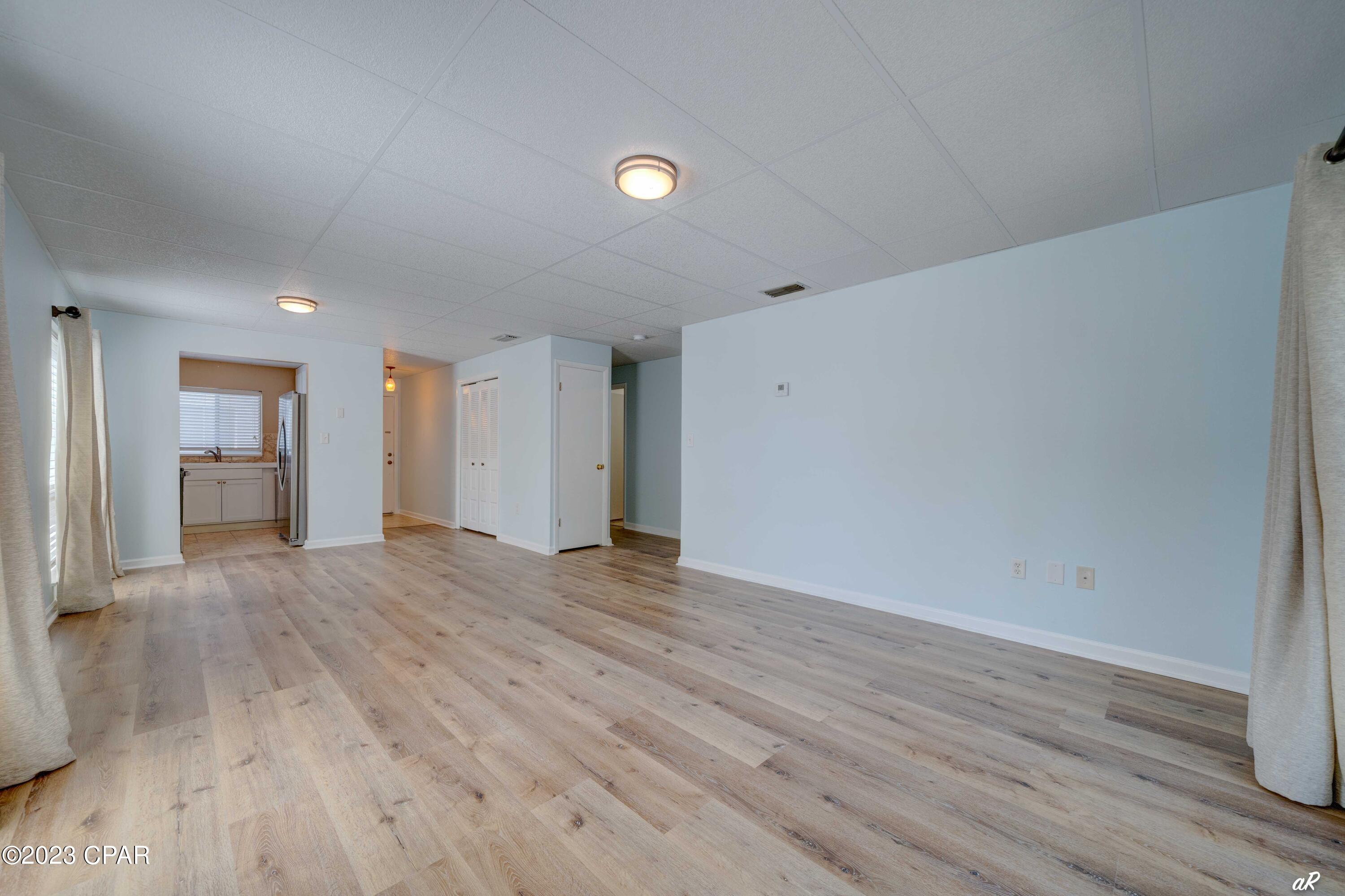 Bay Club Condo Ph 2 - Residential