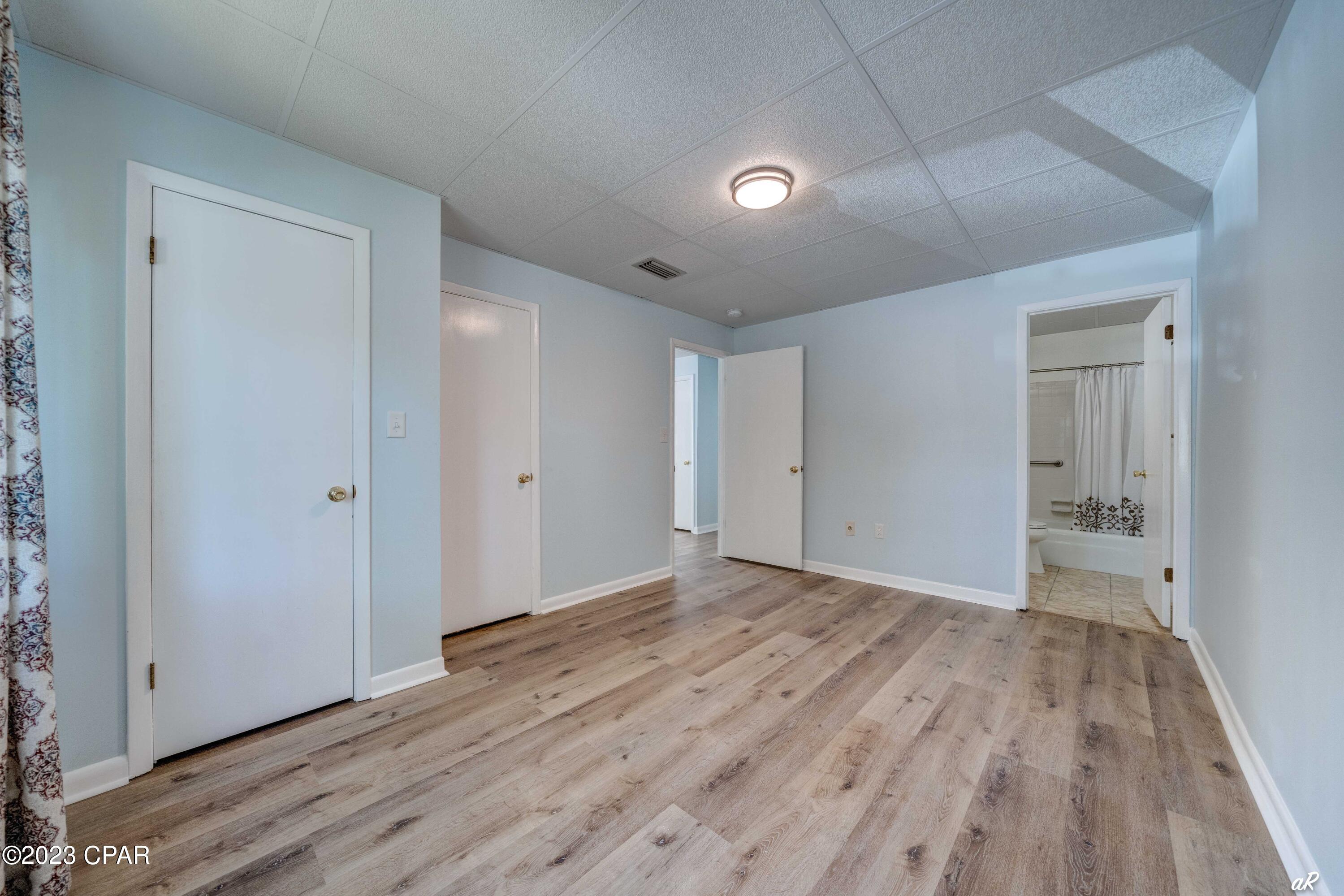 Bay Club Condo Ph 2 - Residential