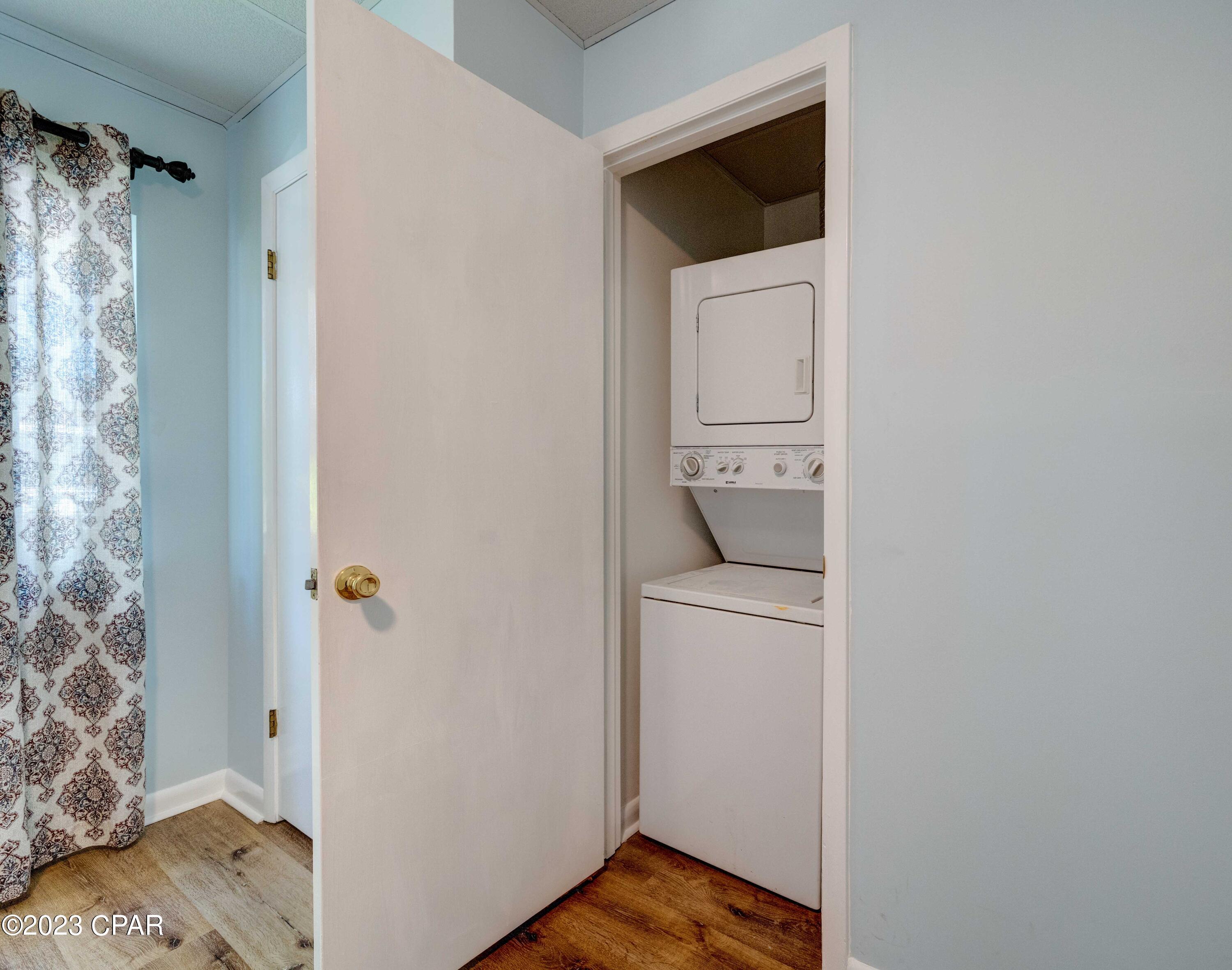 Bay Club Condo Ph 2 - Residential