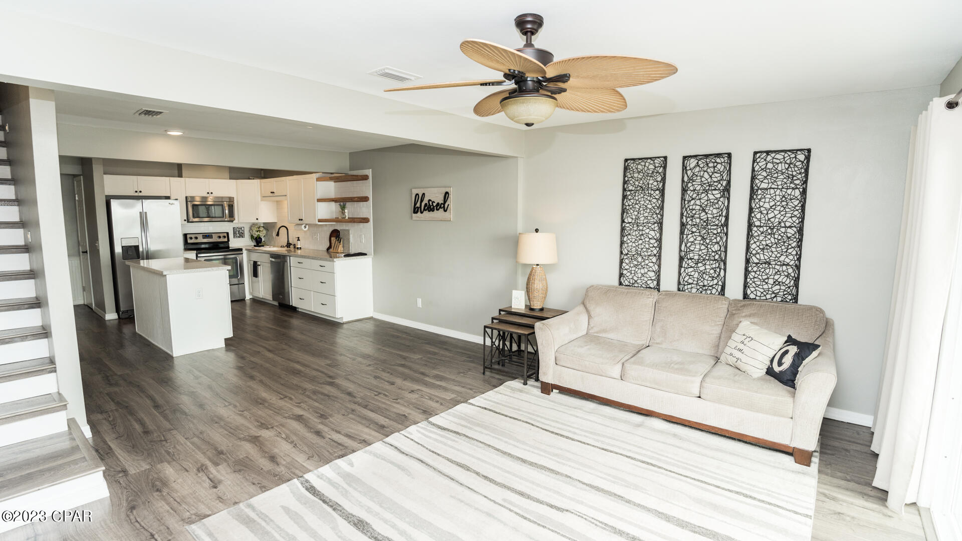 Oakshore Villas Twnhs - Residential