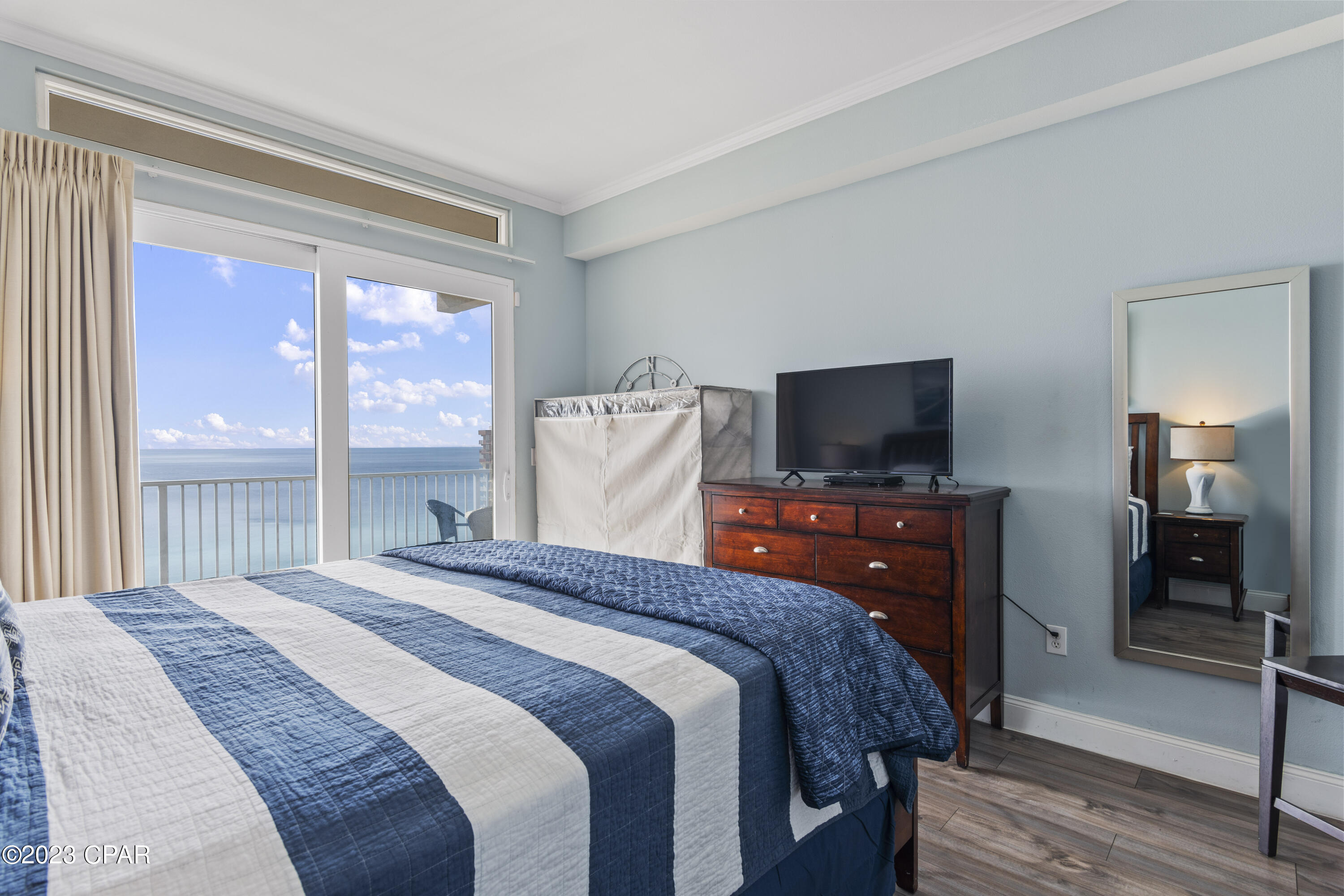 Laketown Wharf - Residential