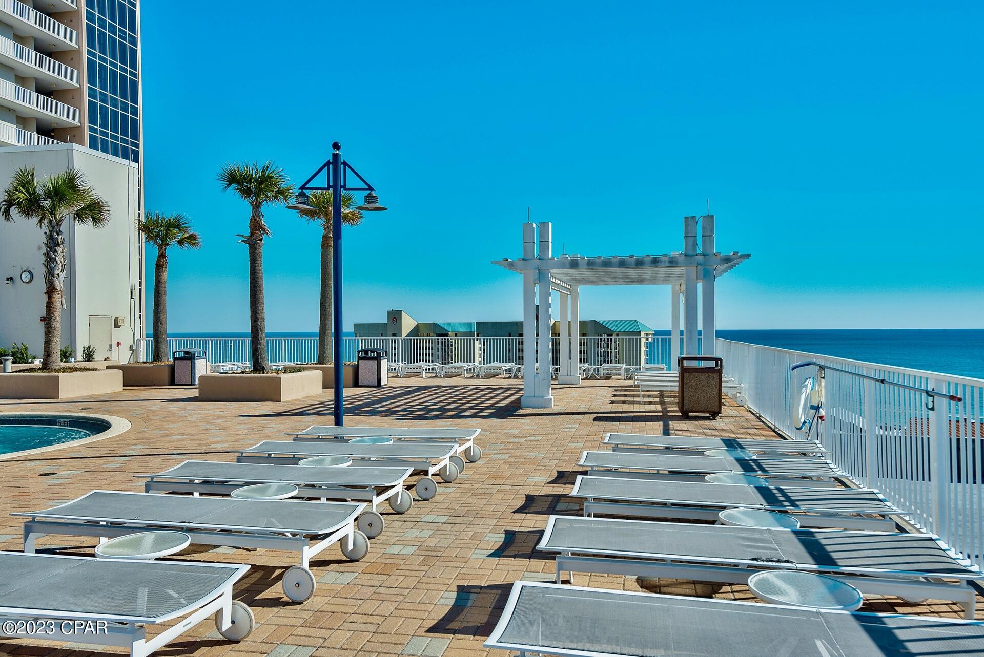 Laketown Wharf - Residential