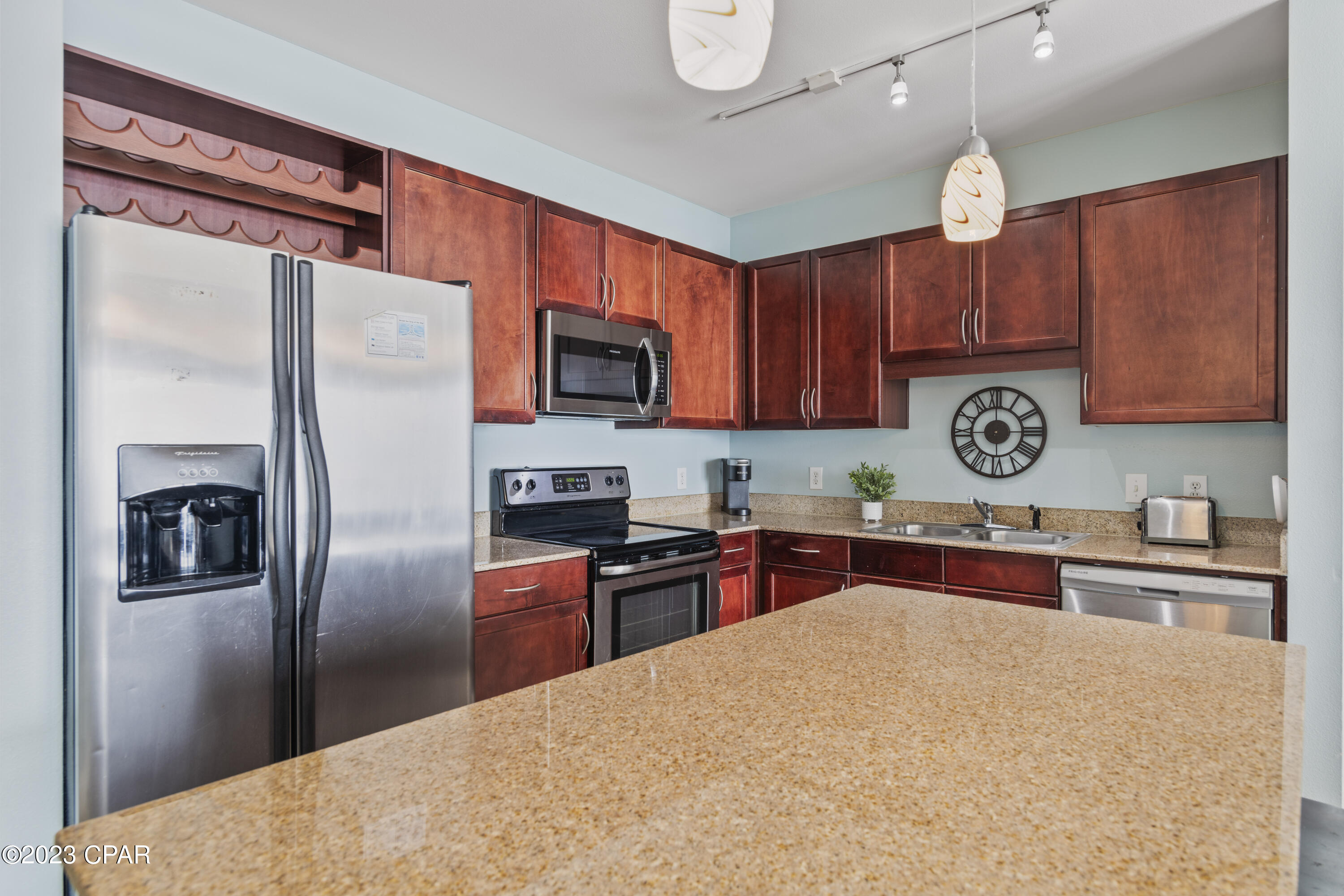 Laketown Wharf - Residential