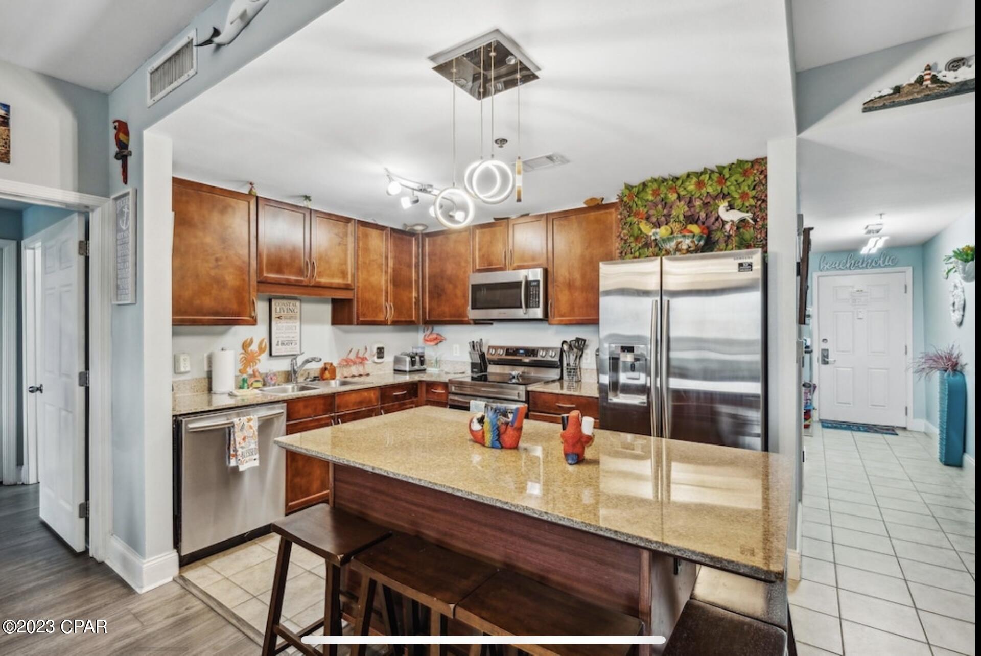 Laketown Wharf Phase II - Residential Lease