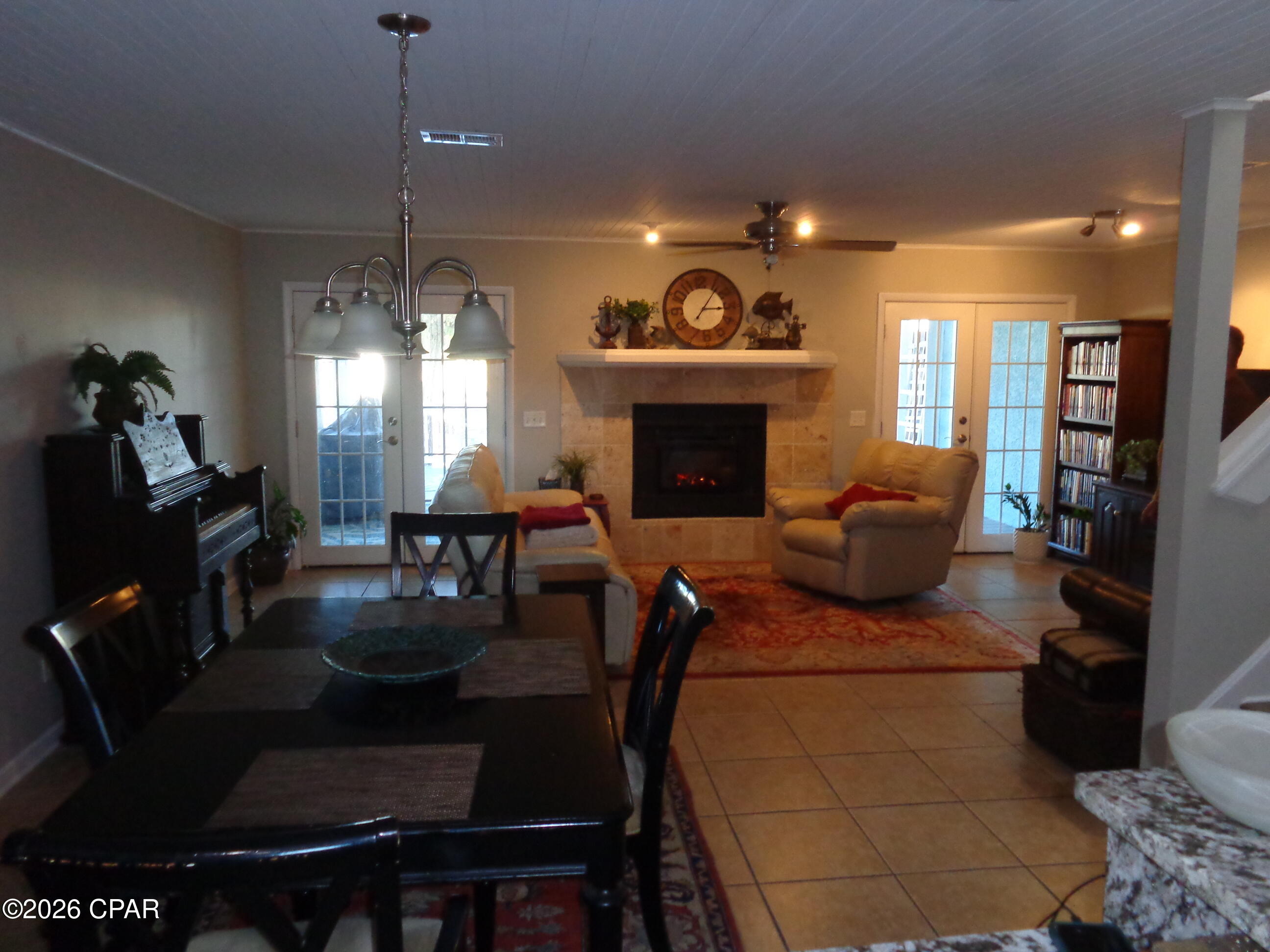 Venetian Villa - Residential