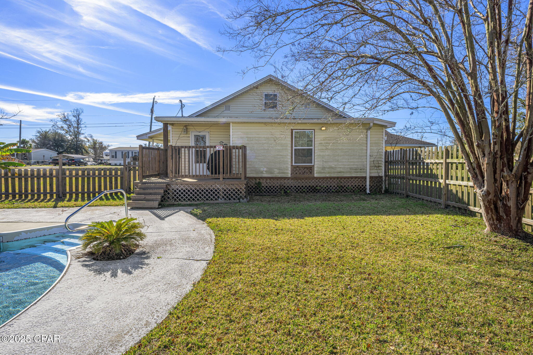 [No Recorded Subdiv] - Residential