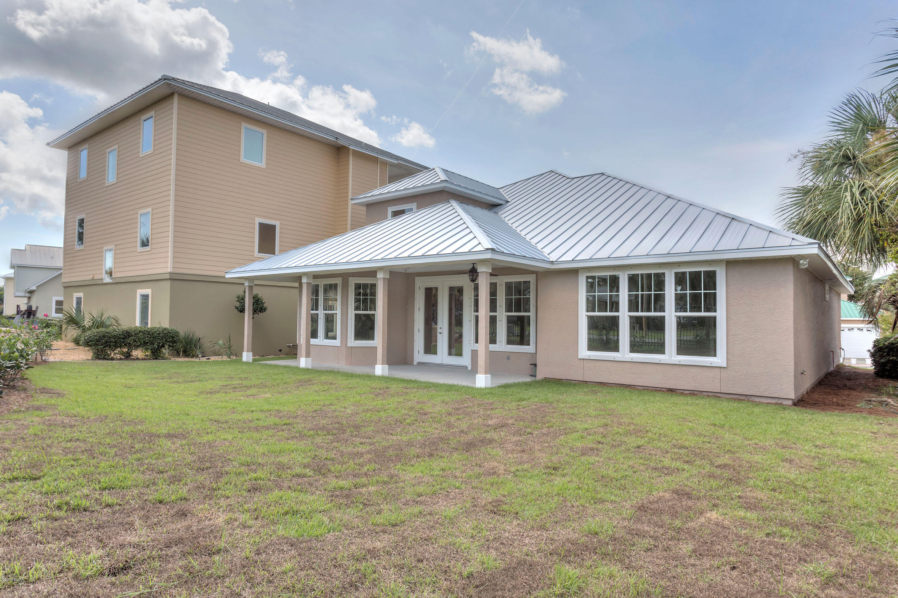 Lakes At Summer Breeze - Residential