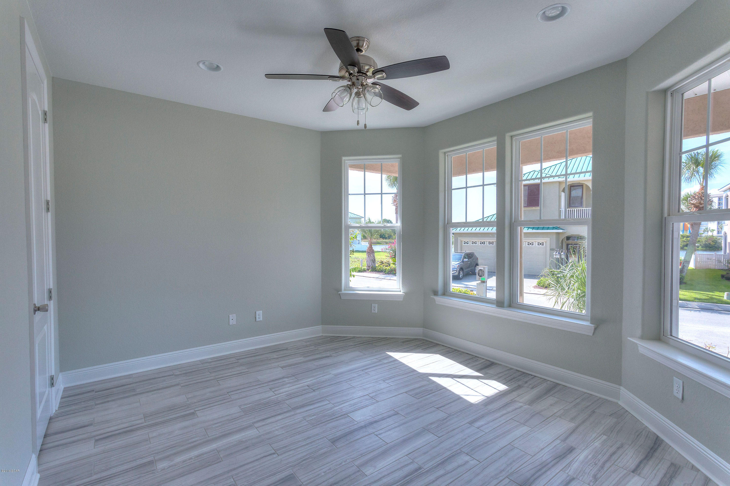 Lakes At Summer Breeze - Residential