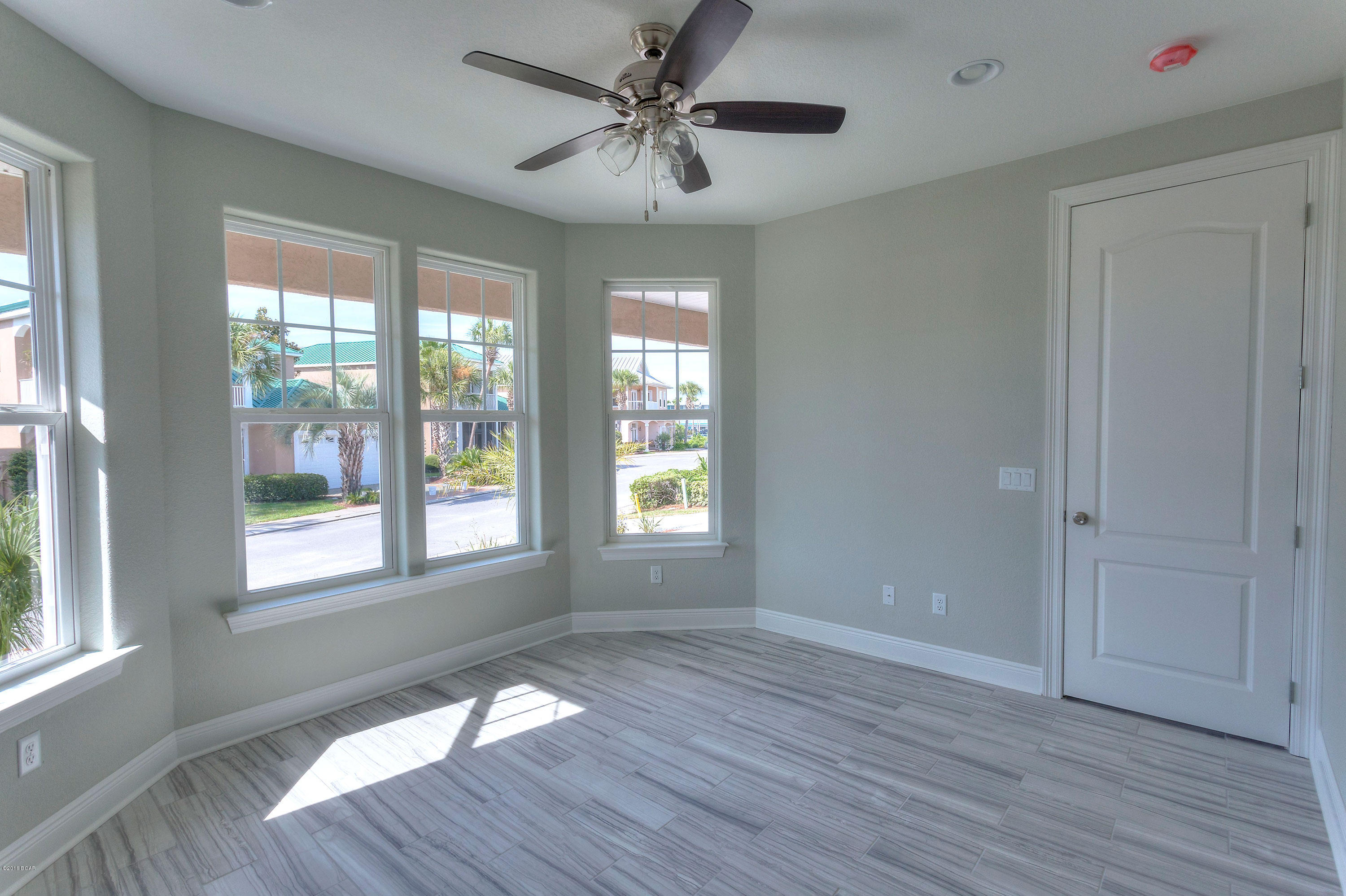 Lakes At Summer Breeze - Residential