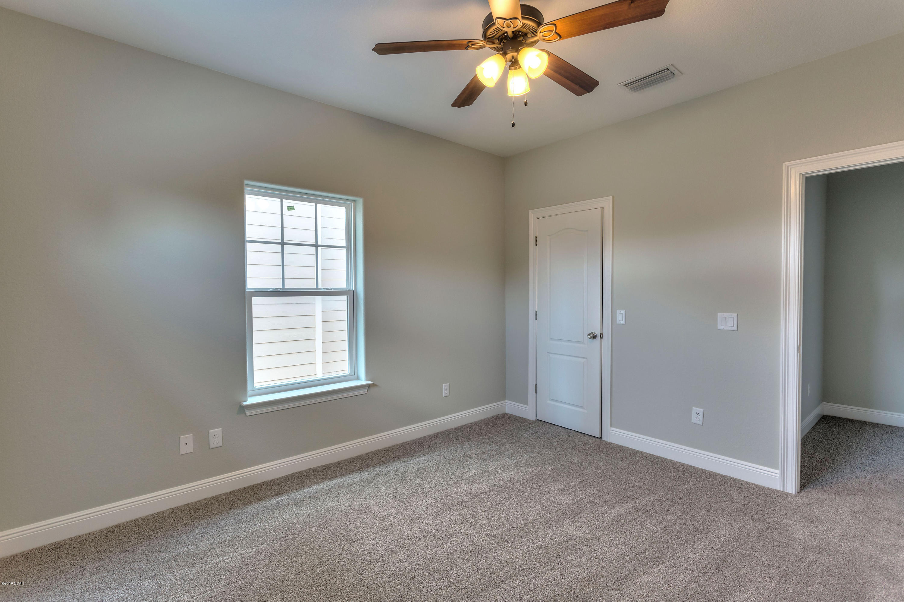 Lakes At Summer Breeze - Residential