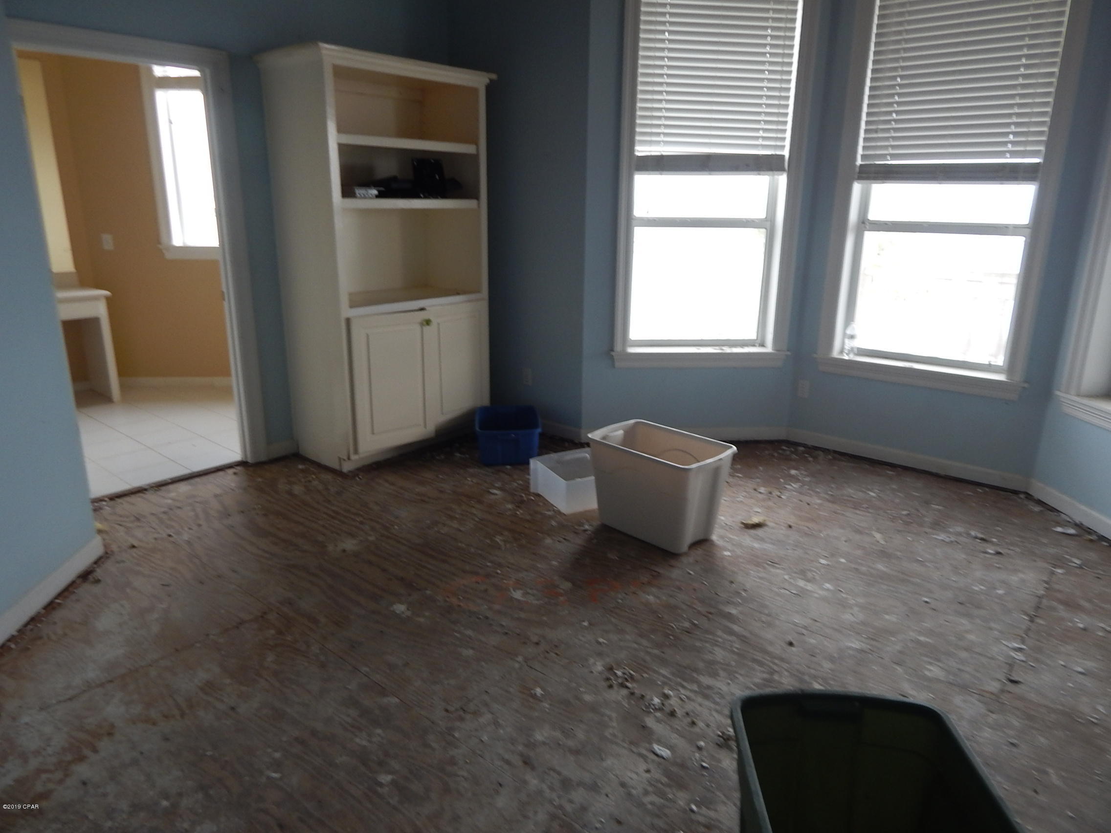 Kings Point Harbour U-I Replat - Residential