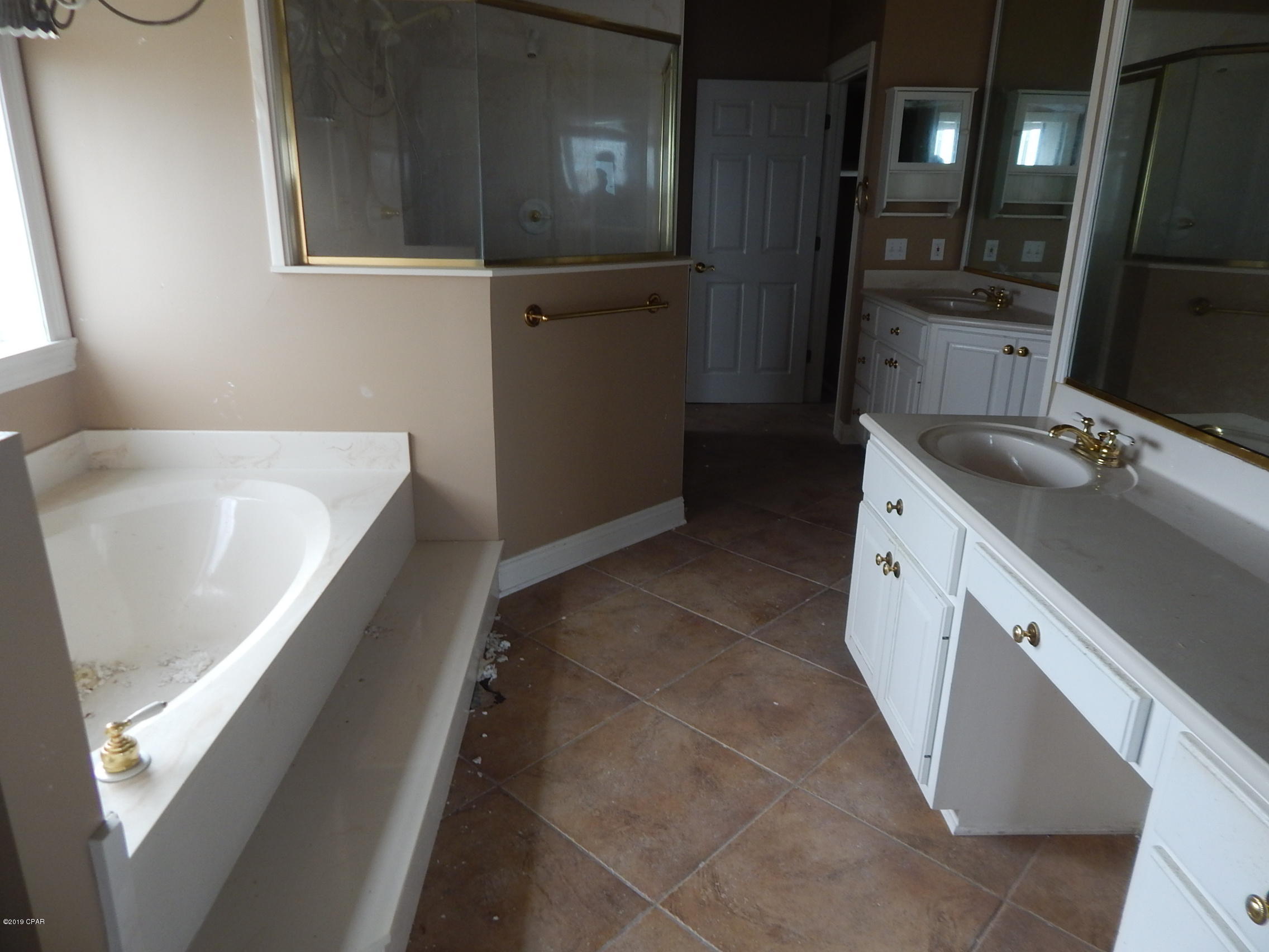 Kings Point Harbour U-I Replat - Residential