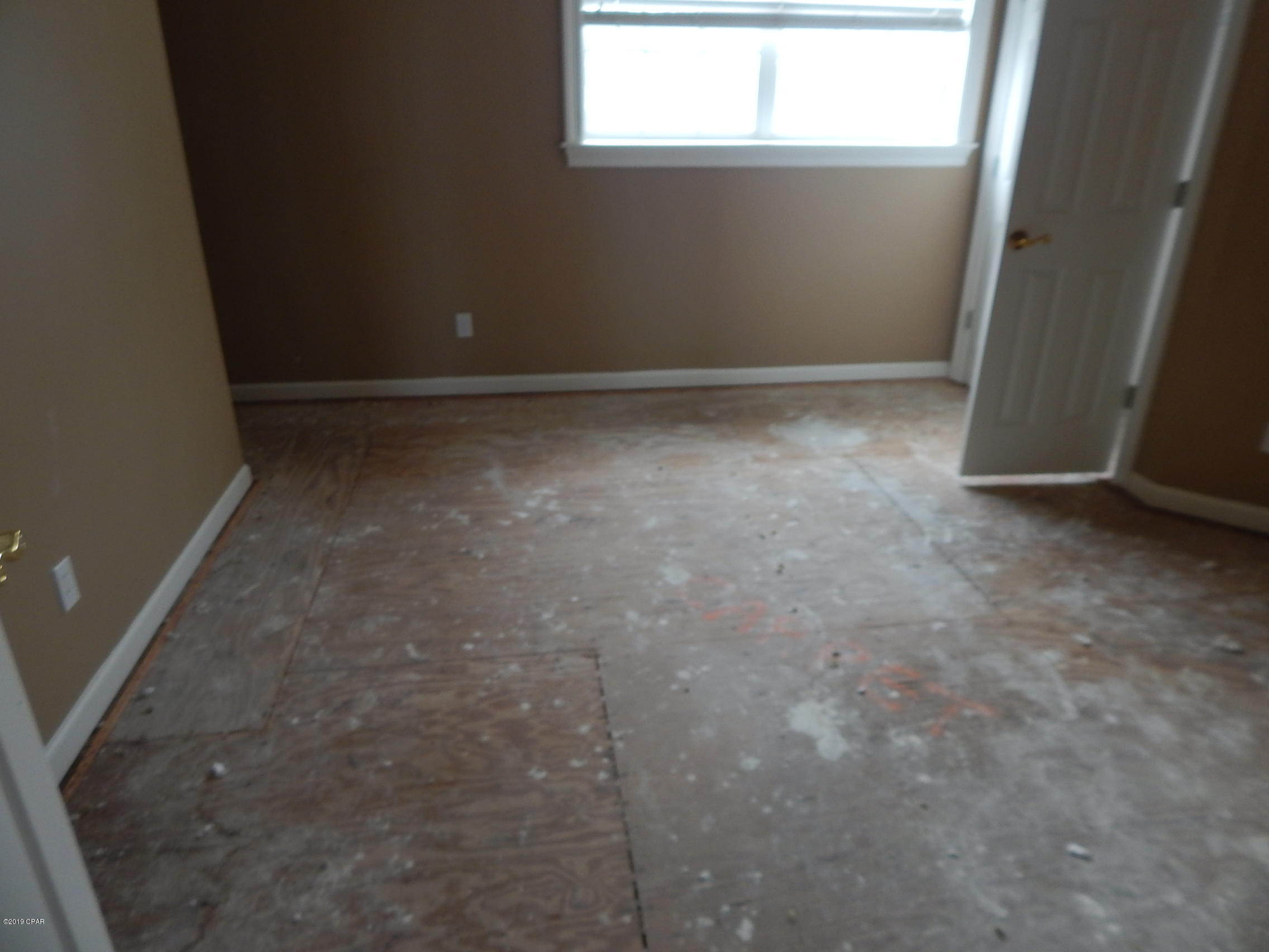 Kings Point Harbour U-I Replat - Residential