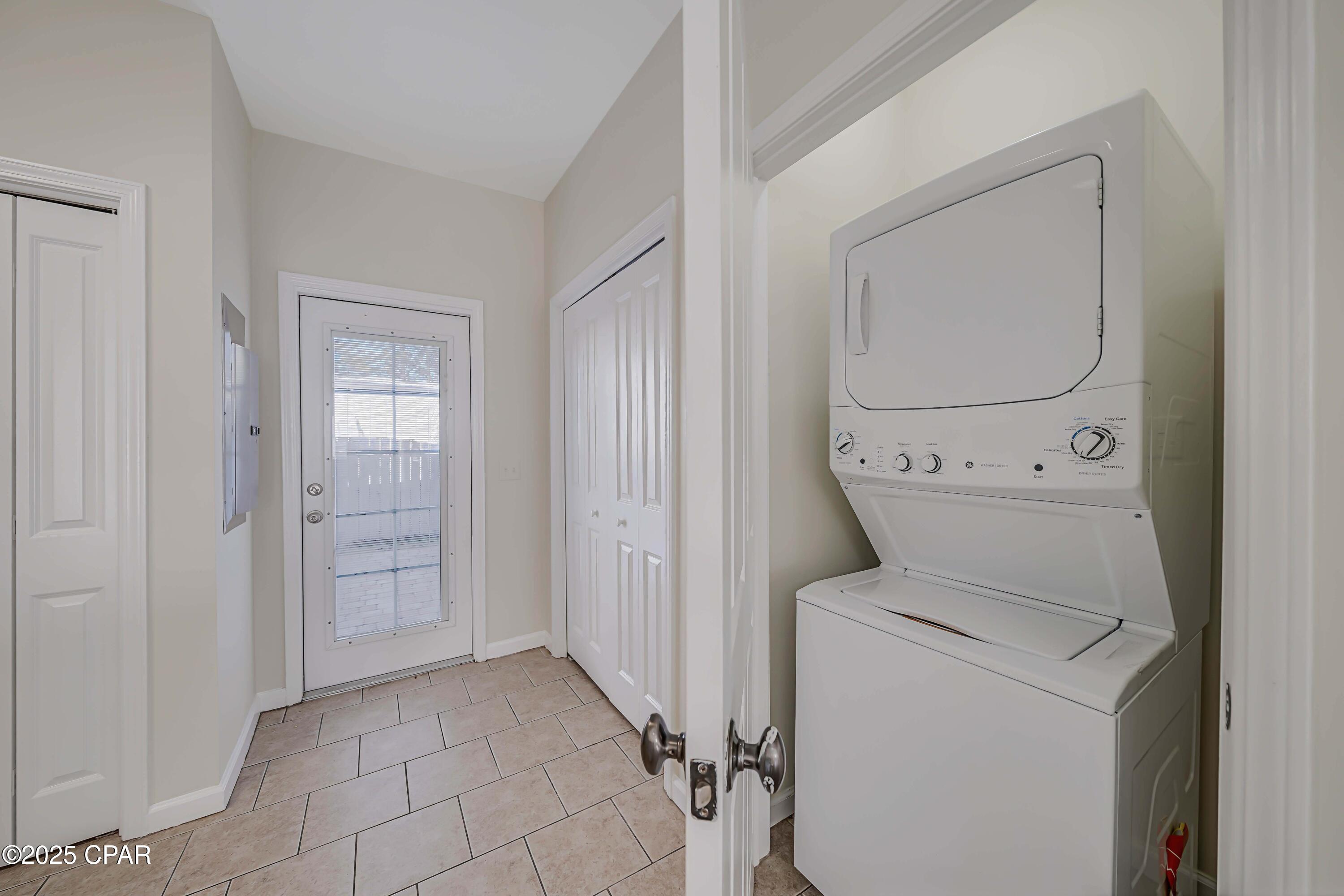 Annabella's Townhomes - Residential