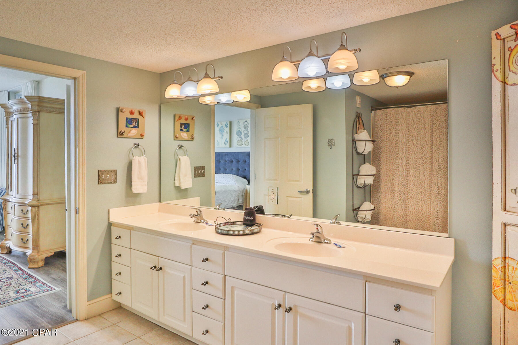 Majestic Beach Tower I - Residential