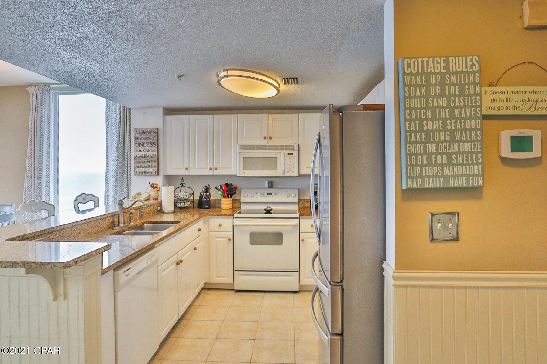 Majestic Beach Tower I - Residential