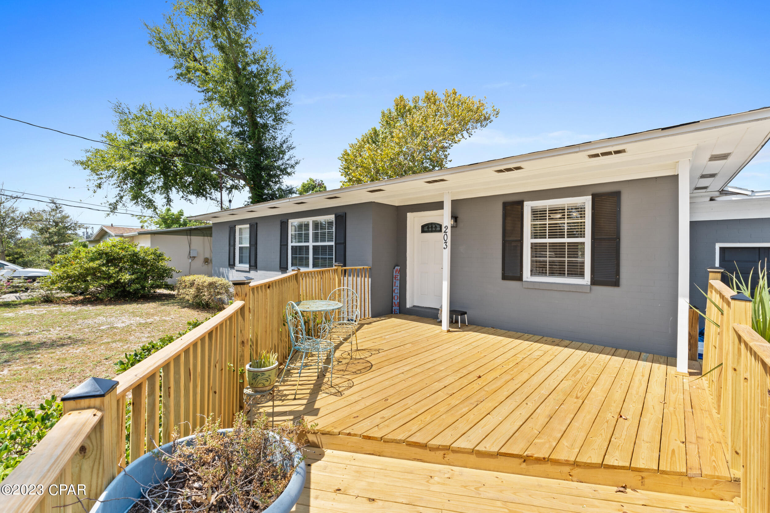 Cove Terrace 3rd Add - Residential