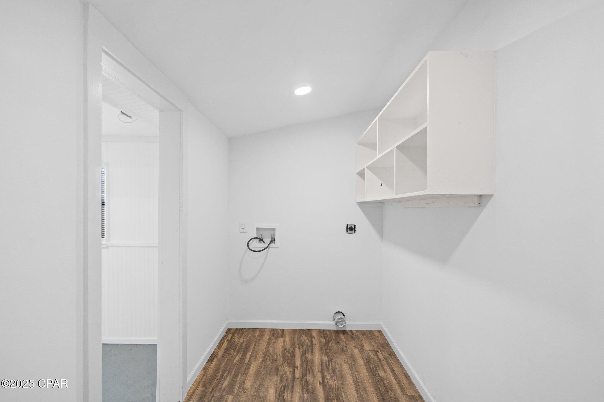 Hentz 1st Add Unit B - Residential