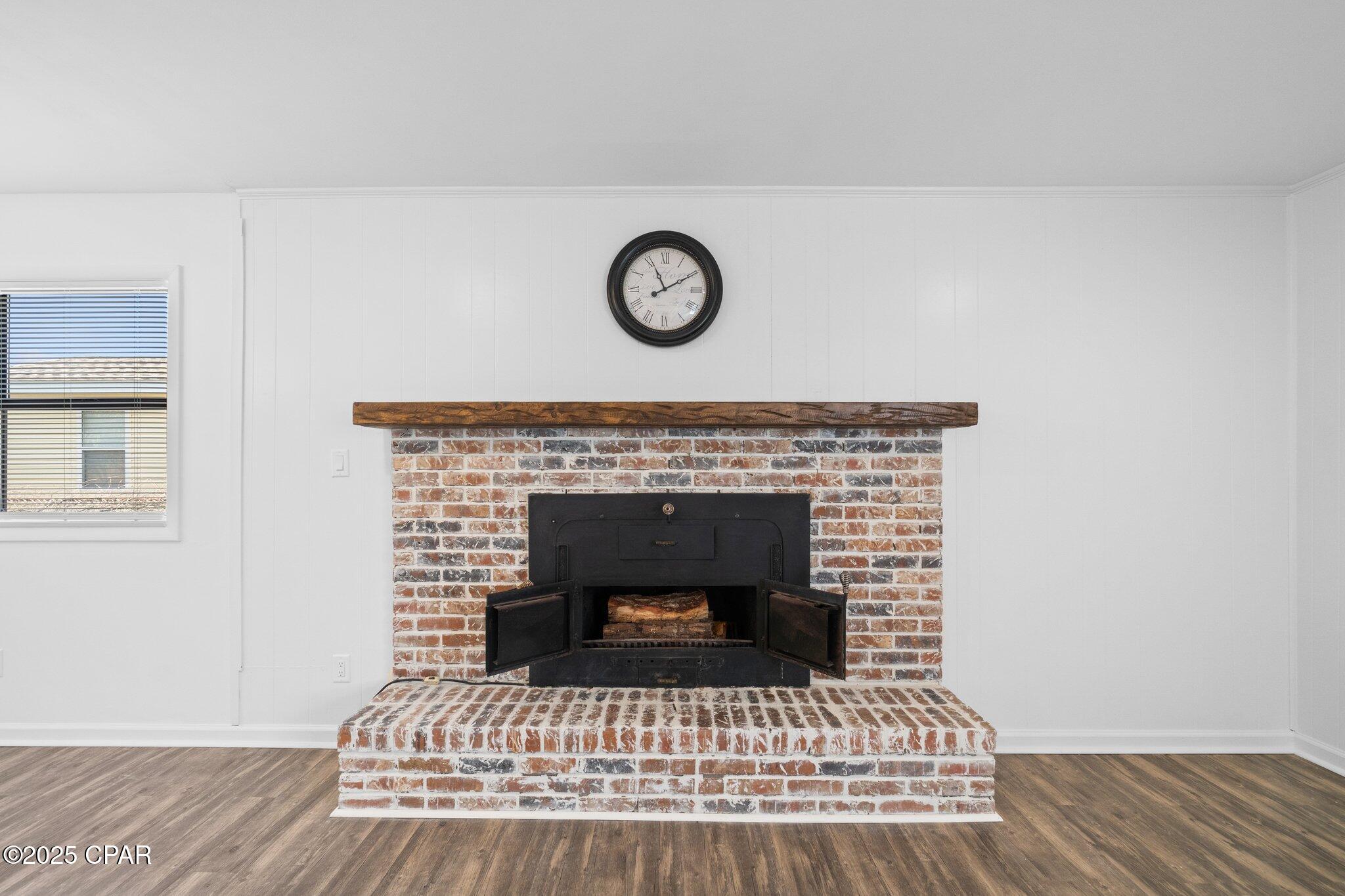 Hentz 1st Add Unit B - Residential