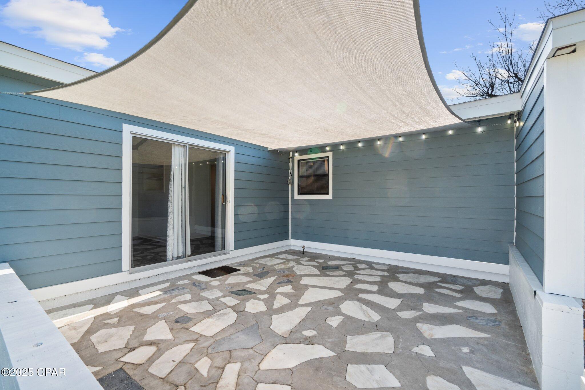 Hentz 1st Add Unit B - Residential