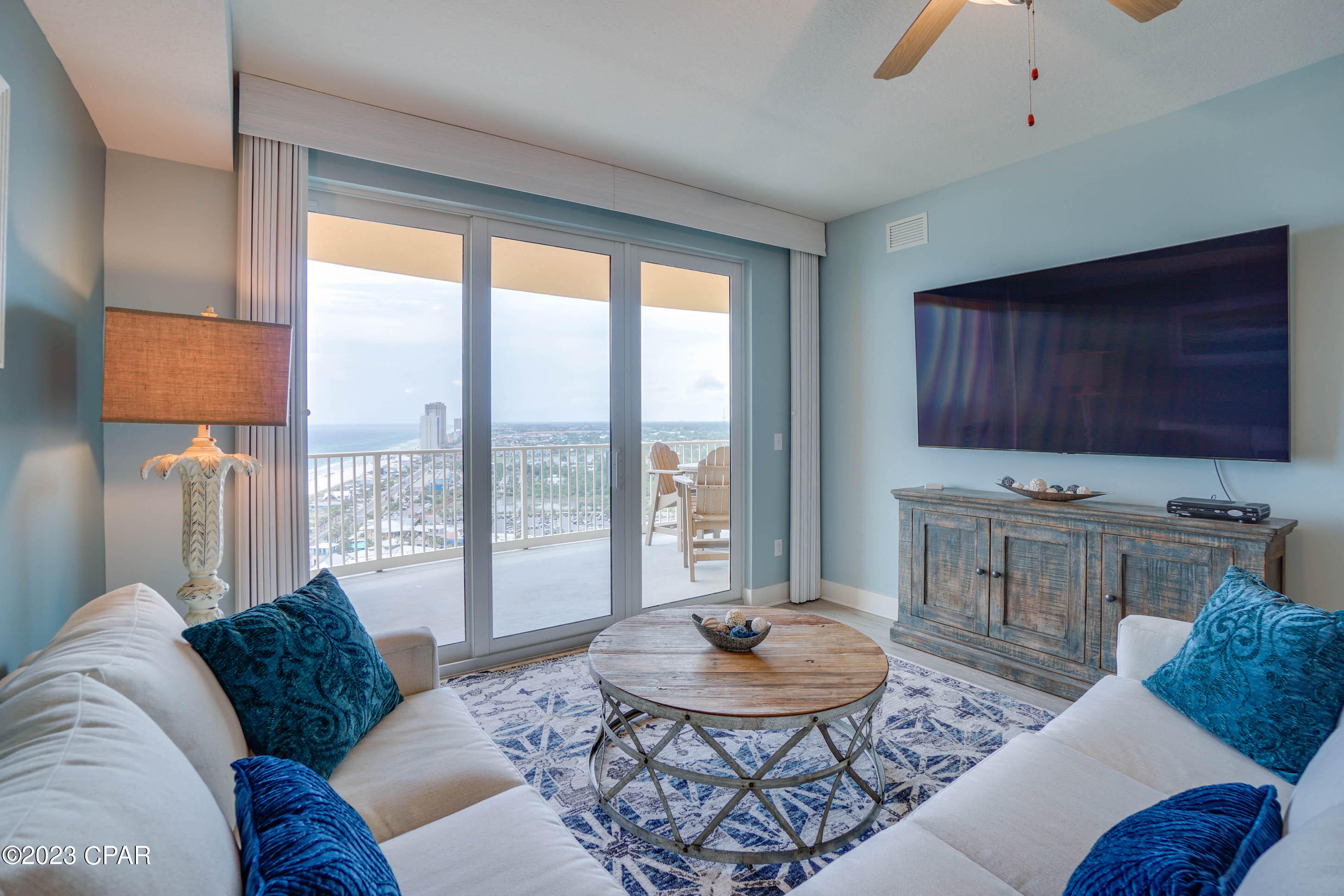 Calypso Towers III - Residential