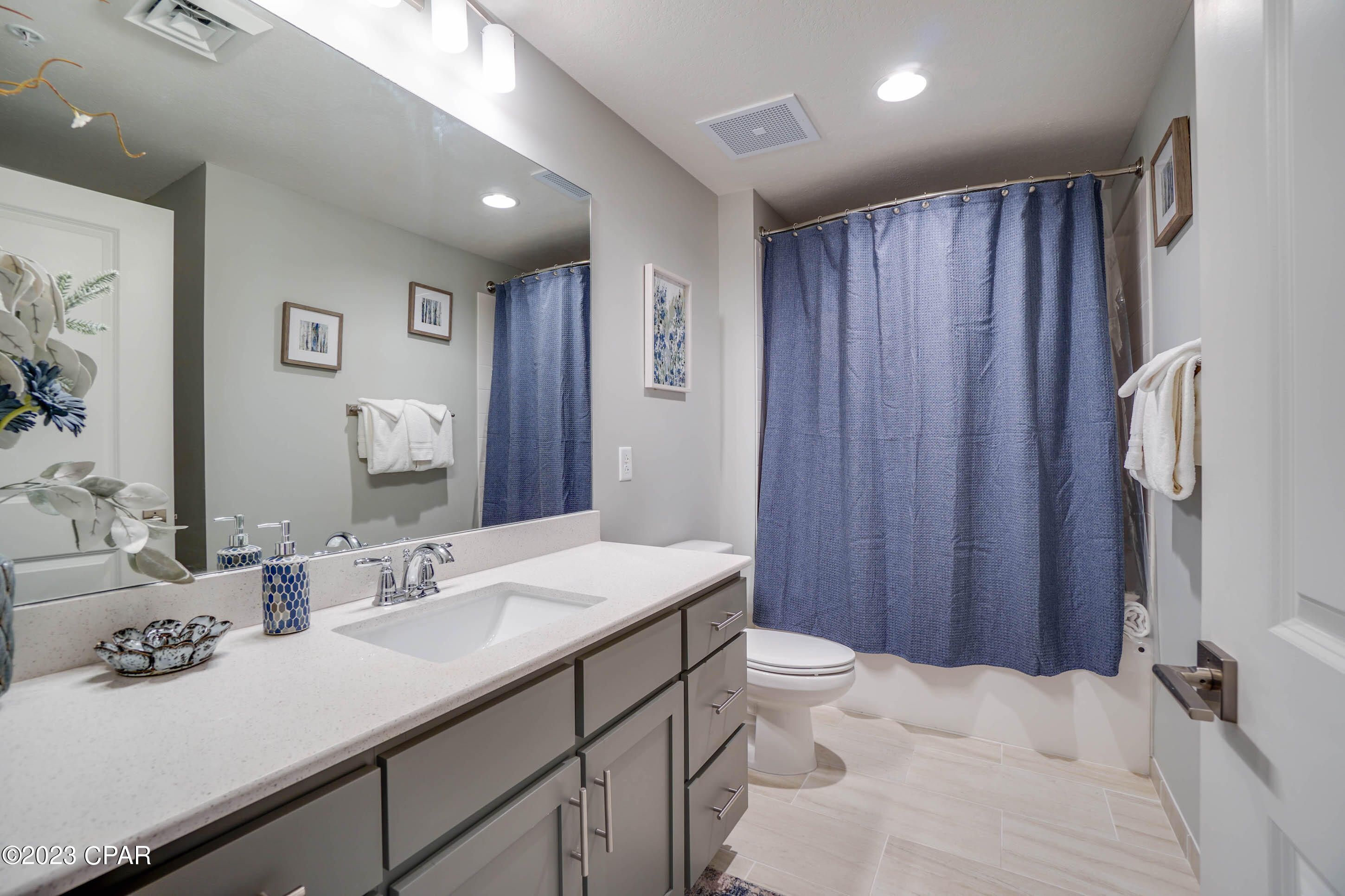 Calypso Towers III - Residential