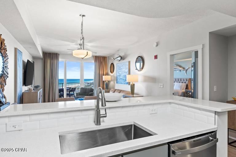 Calypso Towers III - Residential